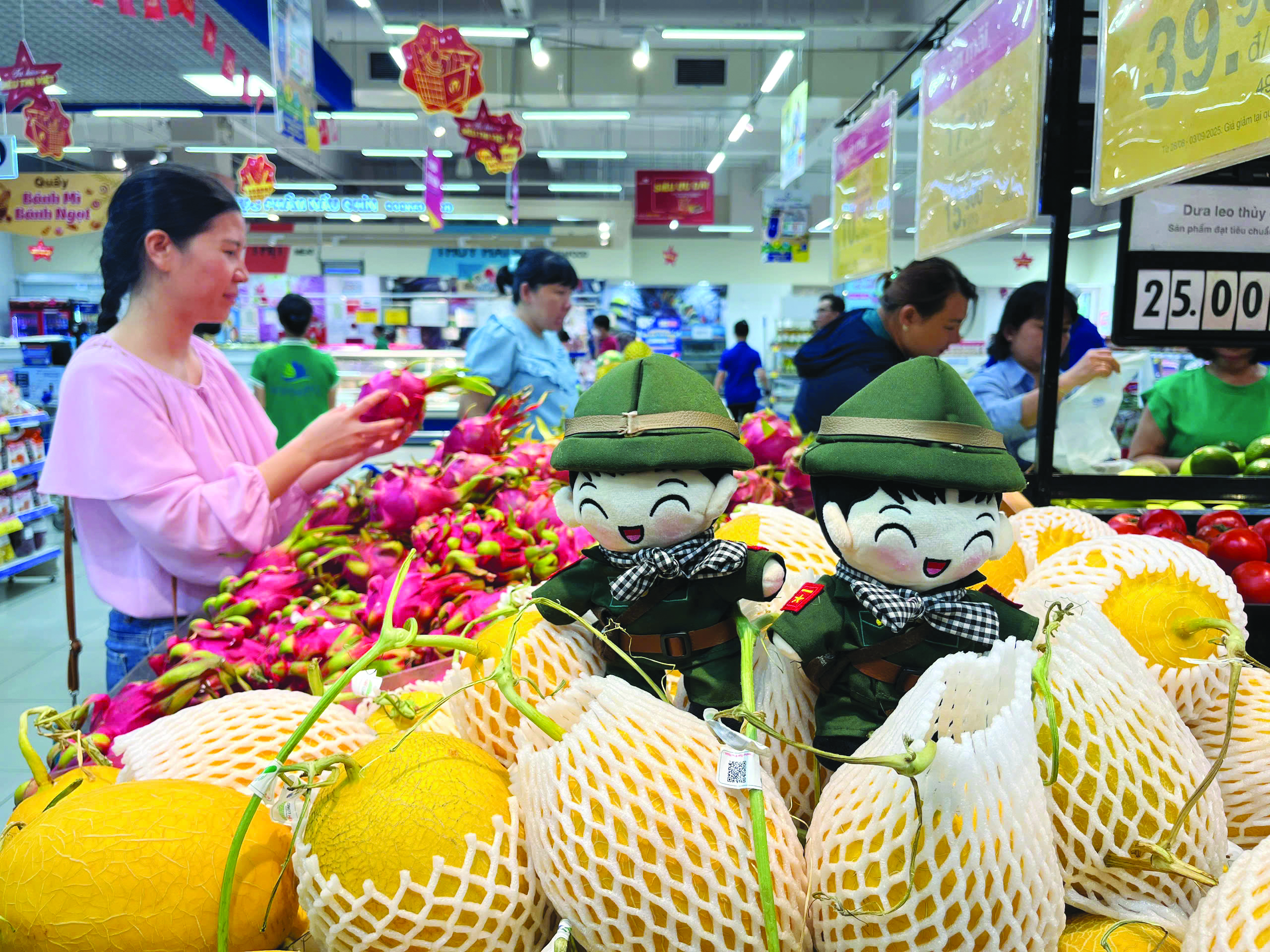 Tự hào hàng Việt lan tỏa từ Co.opmart đến mọi nhà - Ảnh 2.