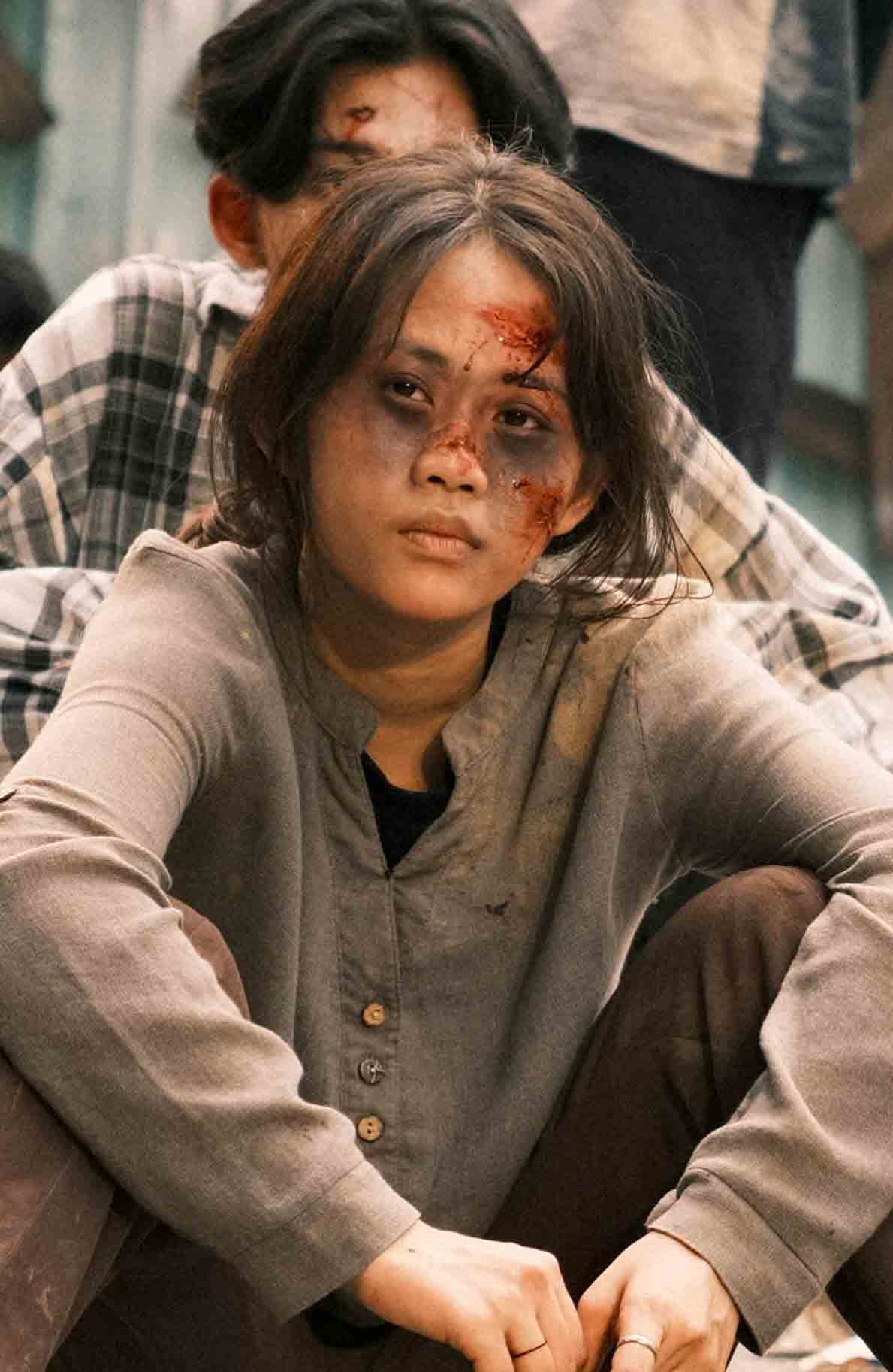Akciófilmes szépség: Le Phuc Hau aggódik a kaszkadőr szakma miatt - 2. kép. Bóng hồng phim hành động: Lê Phúc Hậu trăn trở về nghề cascadeur- Ảnh 2.