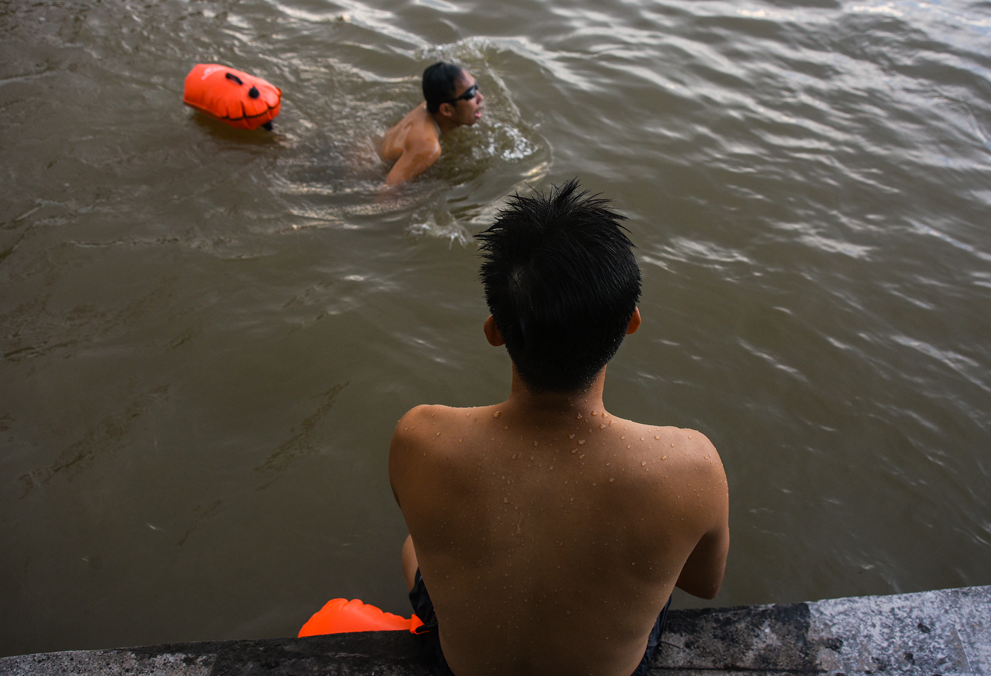 Ngày hè trên sông Cấm - Ảnh 7.