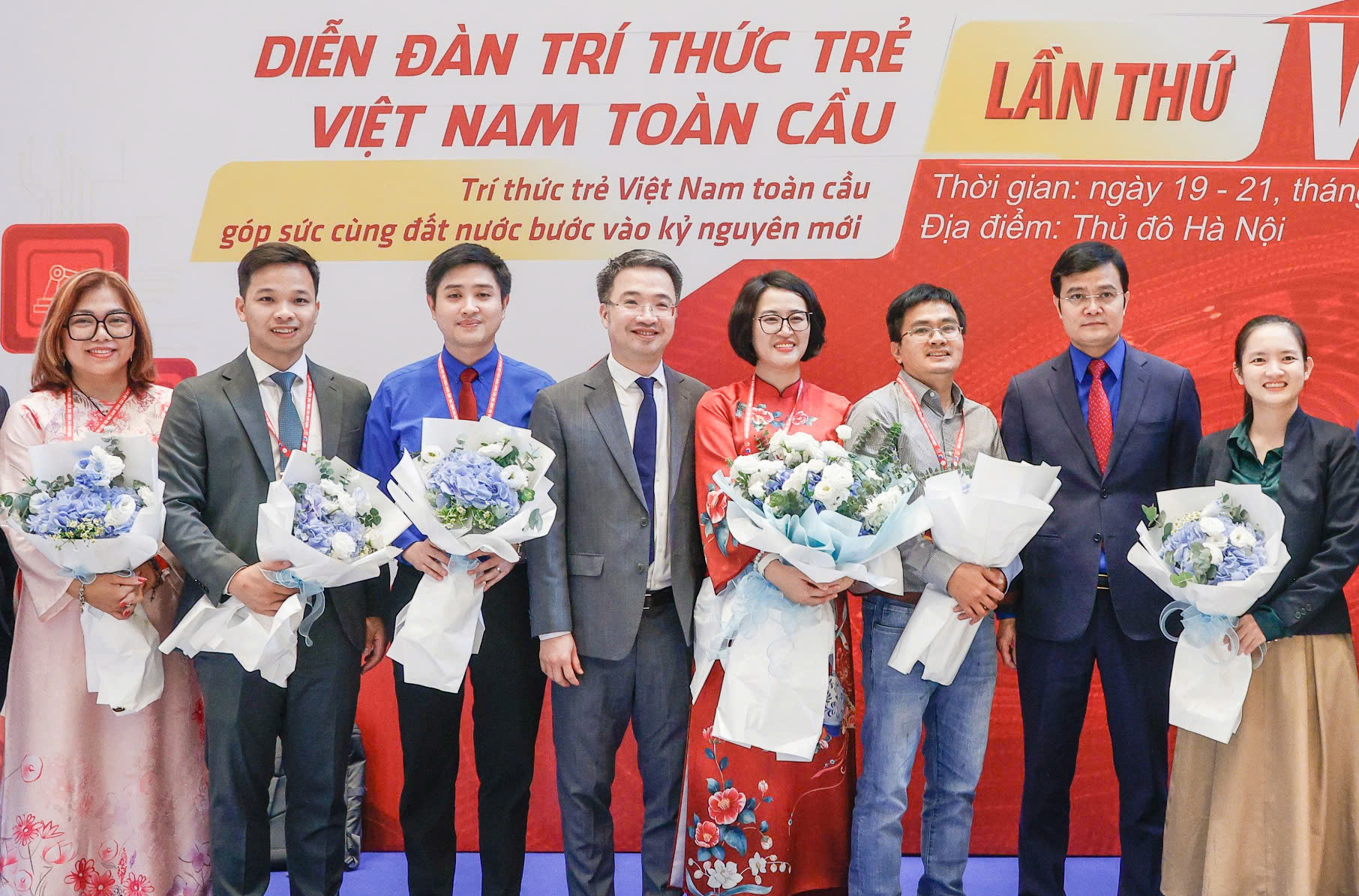Chung dòng máu Lạc Hồng: Kiều bào và khát vọng phát triển đất nước- Ảnh 2. Chung dòng máu Lạc Hồng: Kiều bào và khát vọng phát triển đất nước- Ảnh 2.