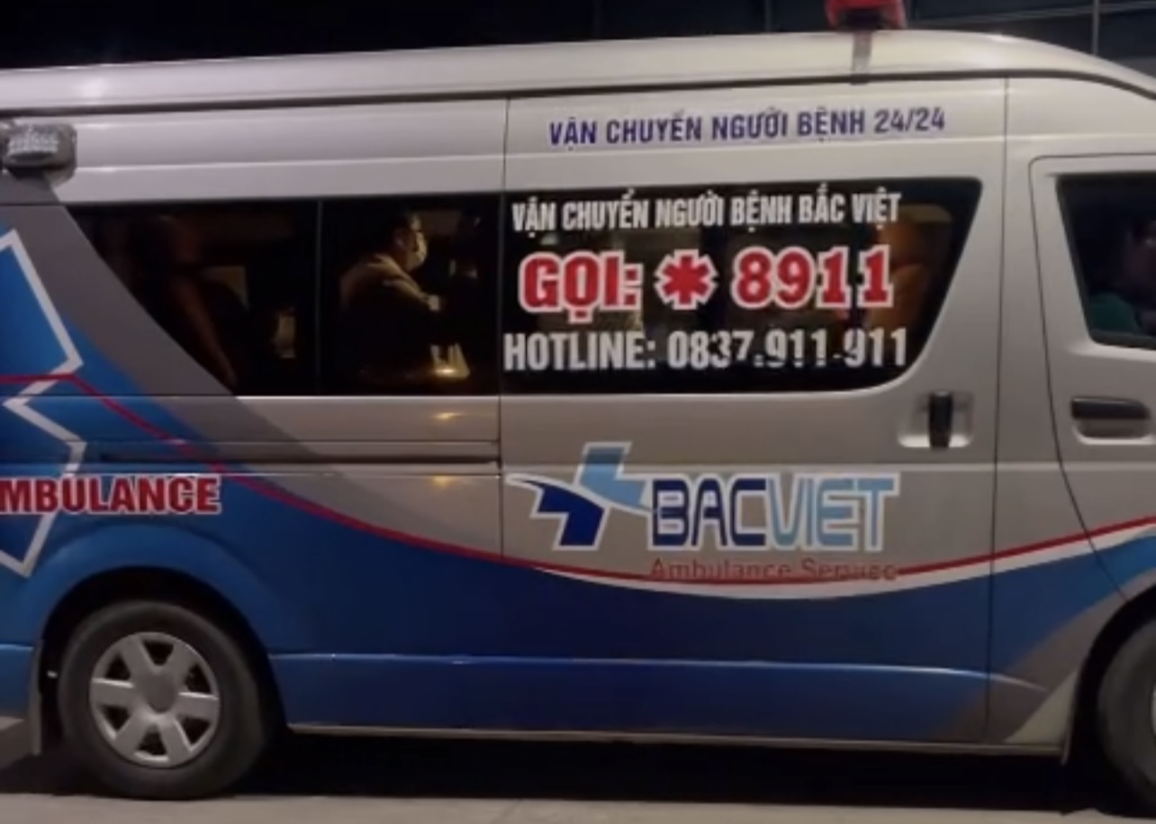 អាជ្ញាកណ្តាល Tran Dinh Thinh ដួលសន្លប់ក្នុងវ័យ៤៣ឆ្នាំ៖ បាល់ទាត់វៀតណាម រន្ធត់ និងឈឺចាប់! - រូបថត ៥. Trọng tài Trần Đình Thịnh bị ngất, đã qua đời ở tuổi 43: Bóng đá Việt Nam bàng hoàng, đau đớn!- Ảnh 5.