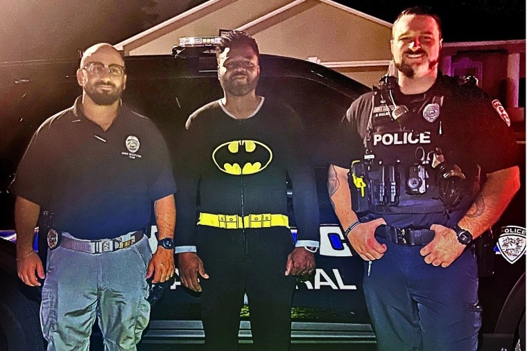 'Người dơi' truy bắt trộm đột nhập trong đêm- Ảnh 1.