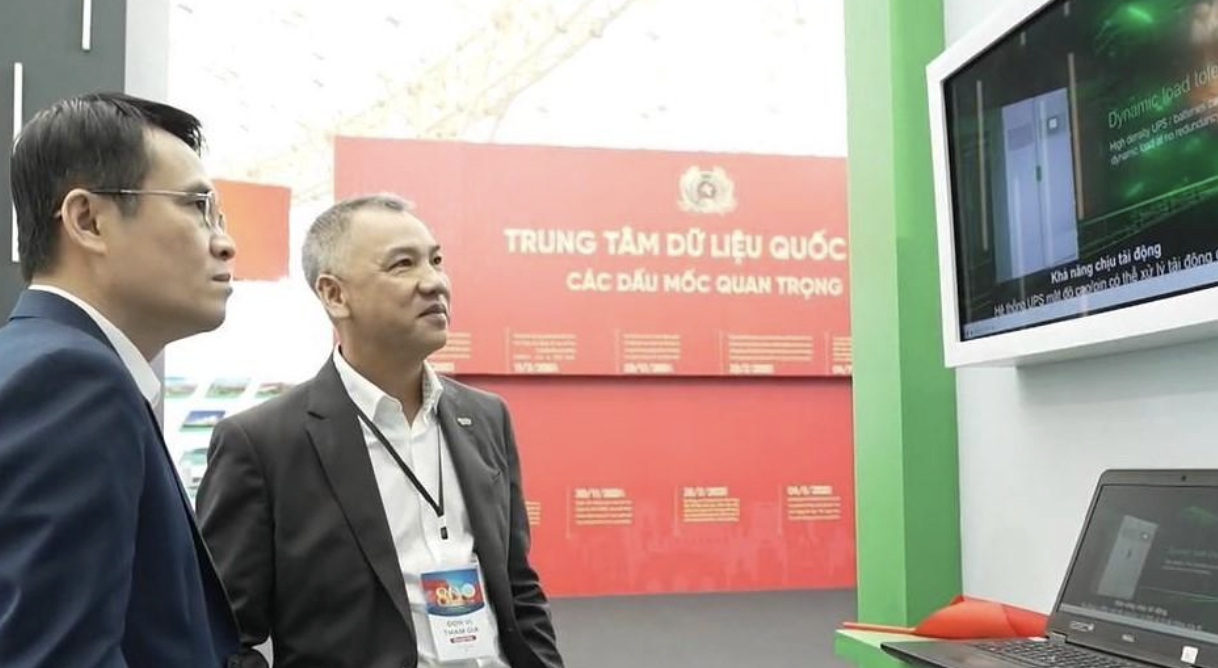 Trải nghiệm trung tâm dữ liệu container của Schneider Electric tại Triển lãm thành tựu đất nước 2025 - Ảnh 3. Trải nghiệm trung tâm dữ liệu container của Schneider Electric tại Triển lãm thành tựu đất nước 2025 - Ảnh 3.