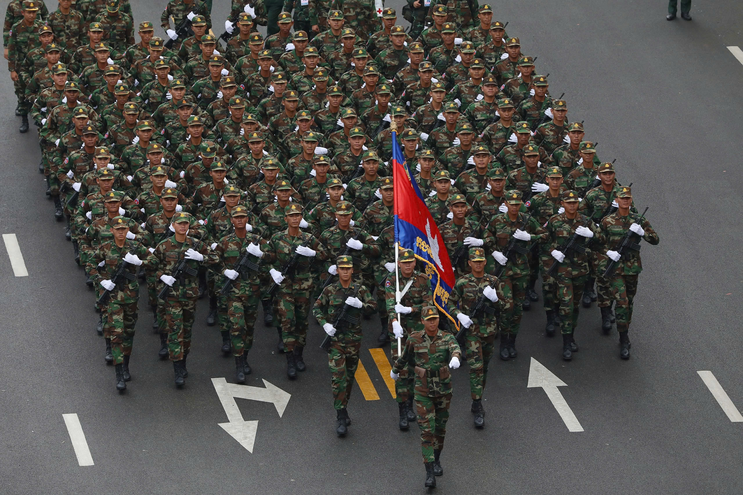 Quân đội nước ngoài trong lễ diễu binh A80 - Ảnh 9.