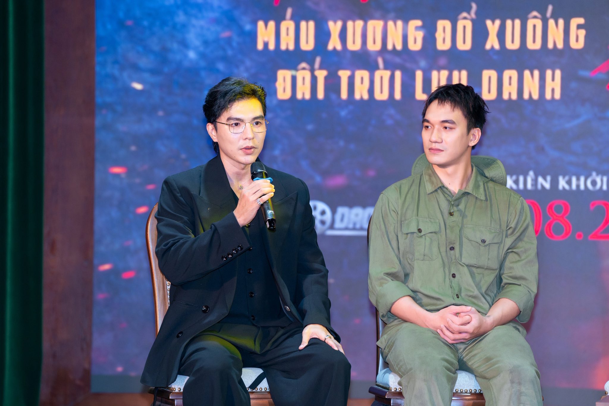 'Mưa đỏ' chưa 'hạ nhiệt',  Đỗ Nhật Hoàng tiết lộ sự cố cảnh đánh nhau với Steven Nguyễn- Ảnh 1.