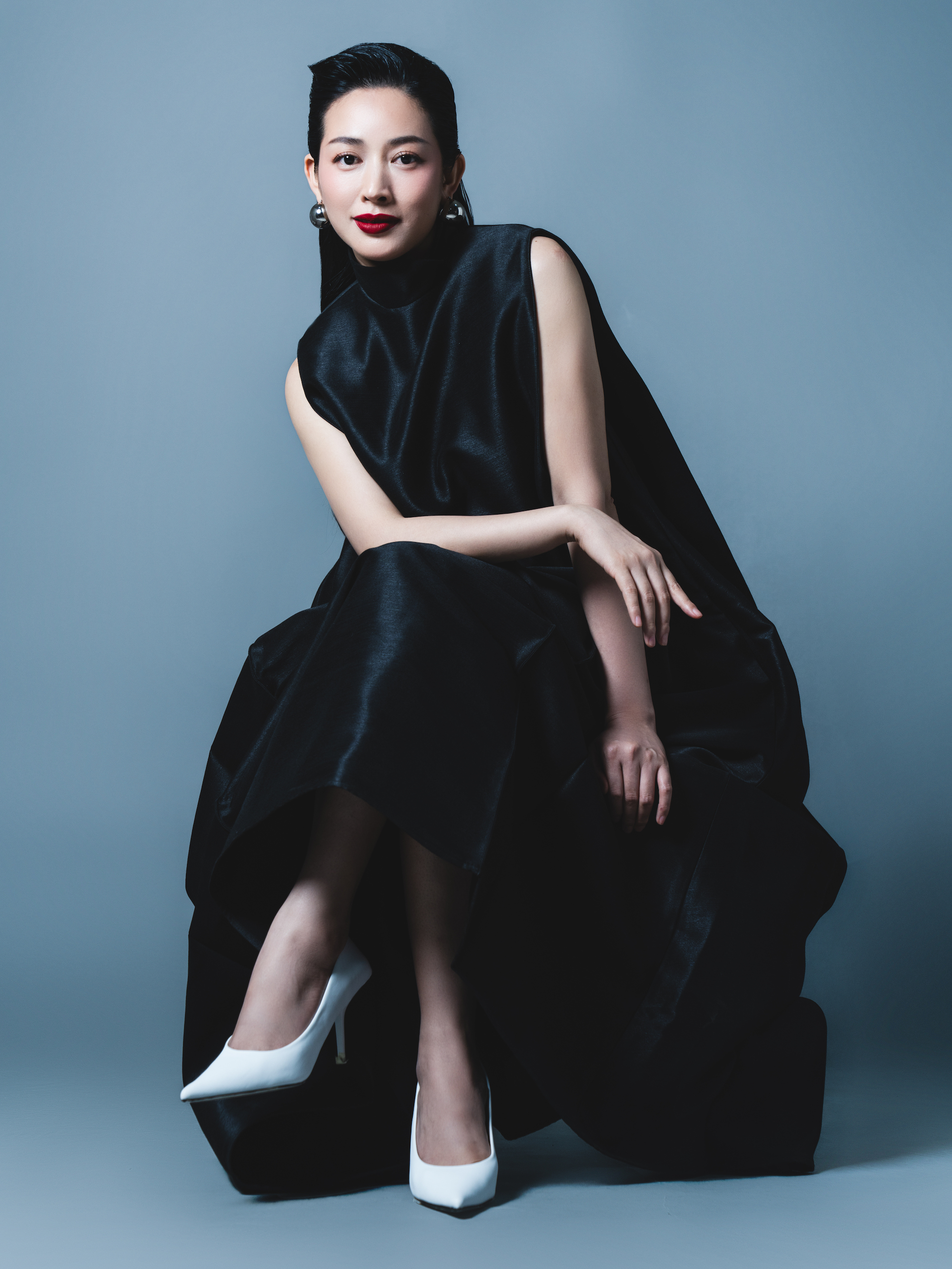 Nhan sắc 'con dâu hụt' của Hồng Đào trên màn ảnh rộng- Ảnh 6.