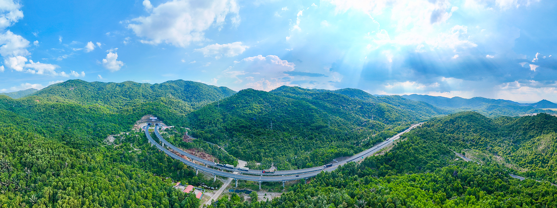 - Ảnh 14. - Ảnh 14.