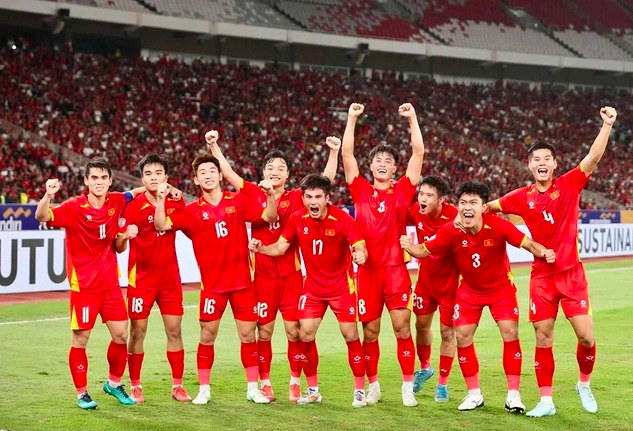 U.23 Việt Nam thể hình tuyệt đẹp, lại có thế mạnh đặc biệt: Đừng rơi vé đi châu Á - Ảnh 1. U.23 Việt Nam thể hình tuyệt đẹp, lại có thế mạnh đặc biệt: Đừng rơi vé đi châu Á - Ảnh 1.