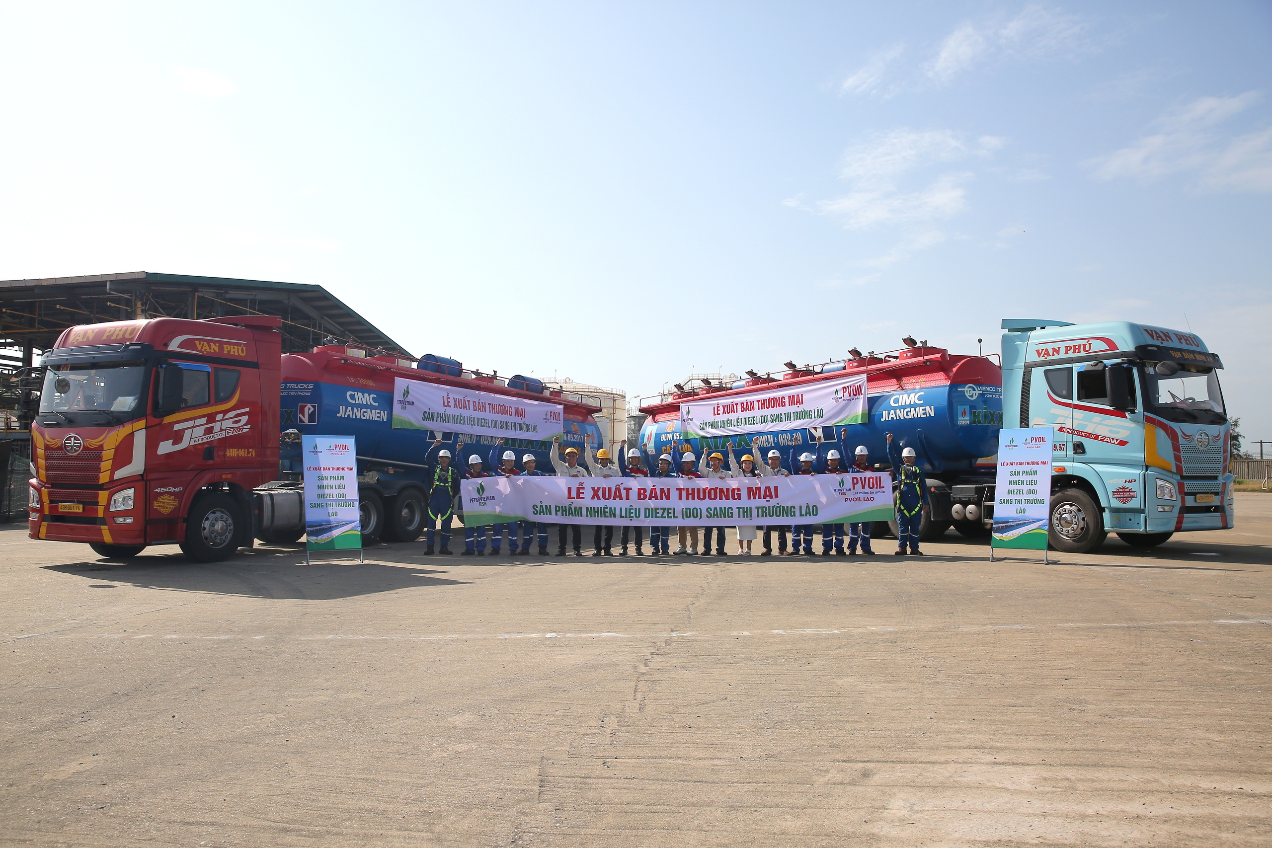 BSR khẳng định thương hiệu qua xuất khẩu dầu DO sang Lào - Ảnh 1. BSR khẳng định thương hiệu qua xuất khẩu dầu DO sang Lào - Ảnh 1.