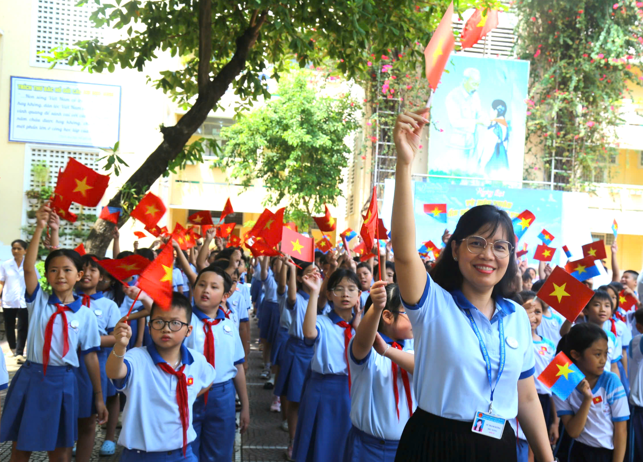 Chênh lệch về số lượng trường học: Băn khoăn cấp xã bổ nhiệm hiệu trưởng, hiệu phó - Ảnh 1.