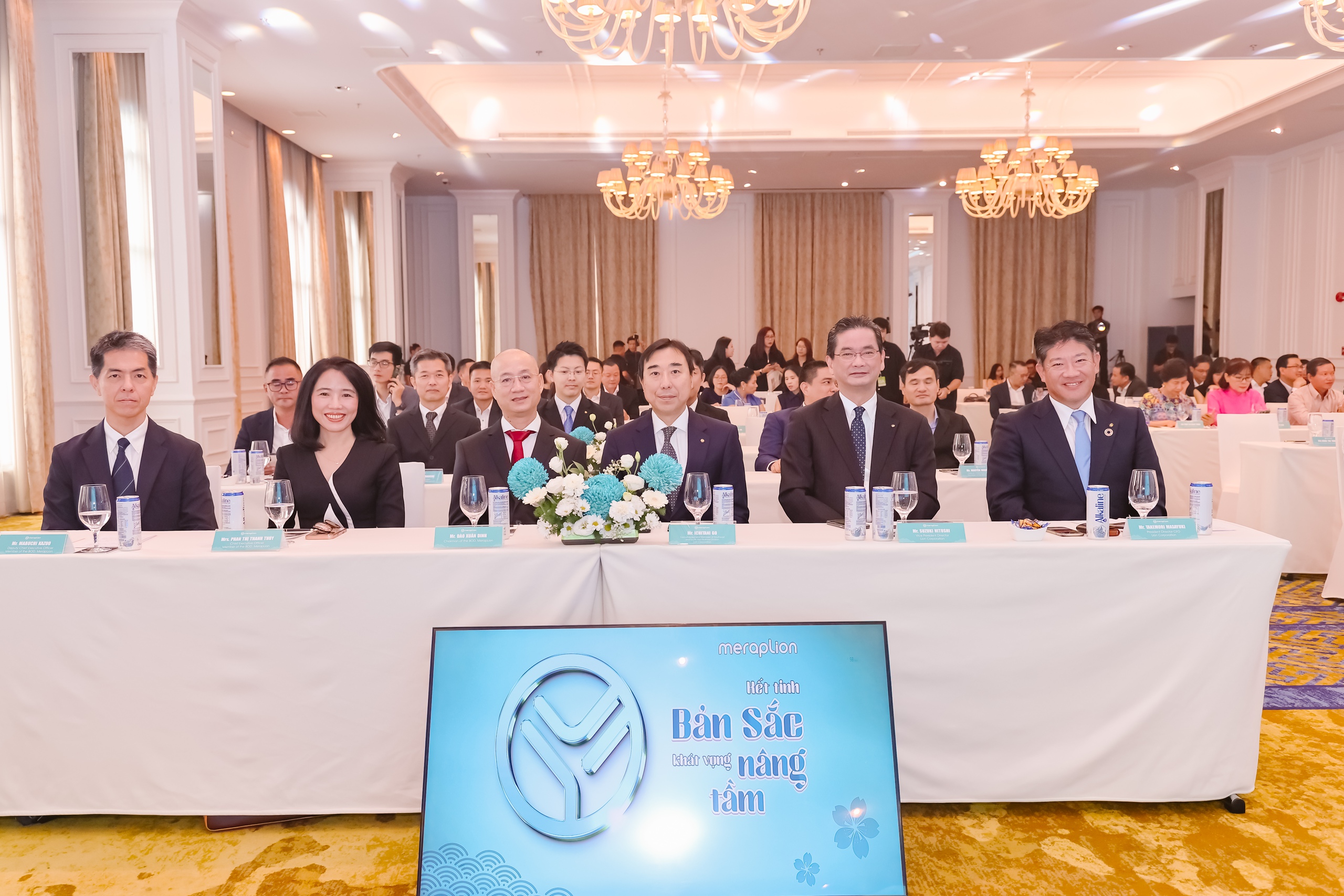 MERAPLION - ផ្លាស់ប្តូរដើម្បីបម្រើគ្រួសារវៀតណាមឱ្យកាន់តែប្រសើរ - រូបថត ១. MERAPLION - Chuyển mình để phụng sự tốt hơn cho gia đình Việt- Ảnh 1.