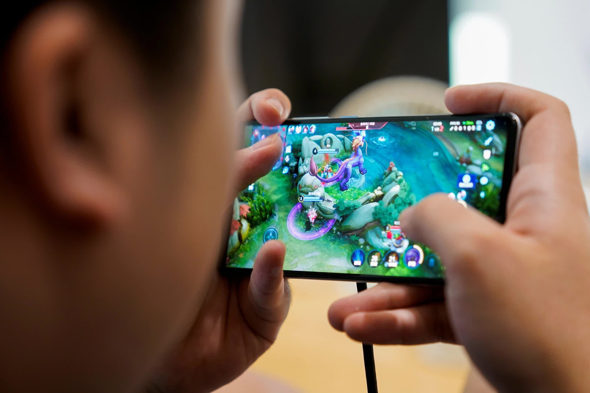 Chơi game có tác động bất ngờ đến chỉ số IQ của trẻ em - Ảnh 1.