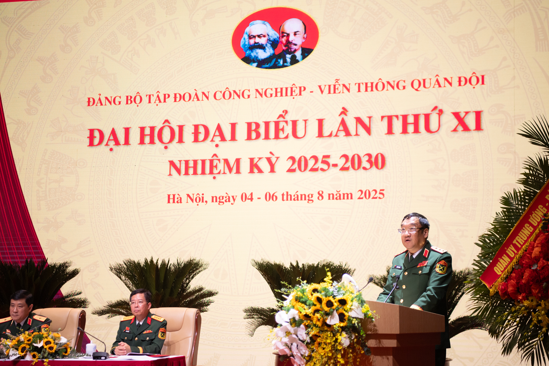 - Ảnh 7. - Ảnh 7.