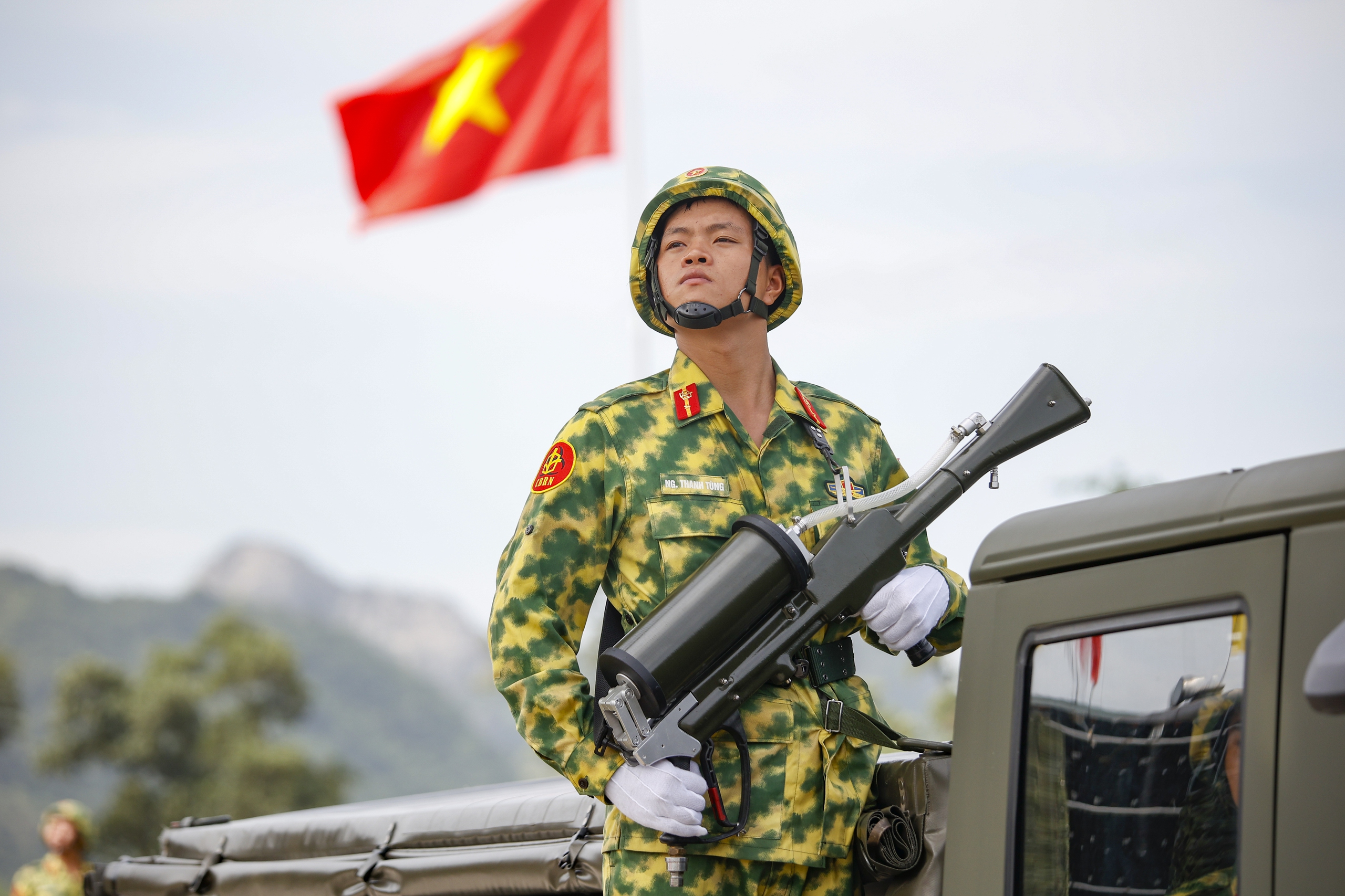 Quân đội, công an phô diễn sức mạnh với dàn khí tài hiện đại- Ảnh 27. Quân đội, công an phô diễn sức mạnh với dàn khí tài hiện đại- Ảnh 27.