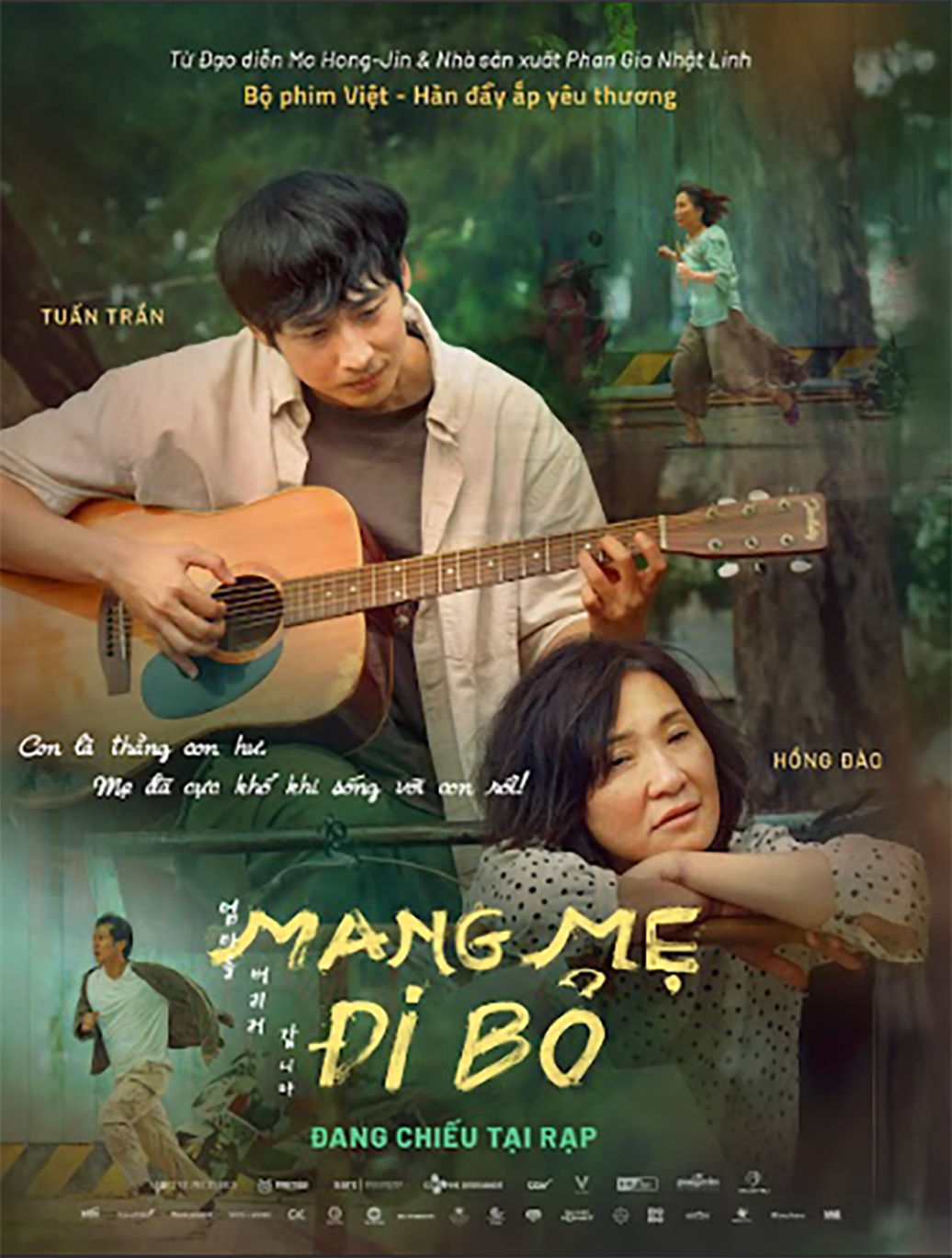 Filmul Mang me di bo a atins pragul de 100 de miliarde VND: Hong Dao și Tuan Tran strălucesc - Fotografia 3. Phim Mang mẹ đi bỏ cán mốc 100 tỉ đồng: Hồng Đào và Tuấn Trần tỏa sáng - Ảnh 3.