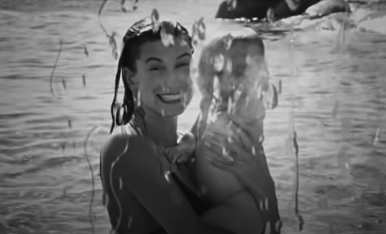 11개월 된 아들이 저스틴 비버의 새로운 뮤직비디오에 등장 - 사진 2. Con trai 11 tháng tuổi xuất hiện trong MV mới của Justin Bieber- Ảnh 2.