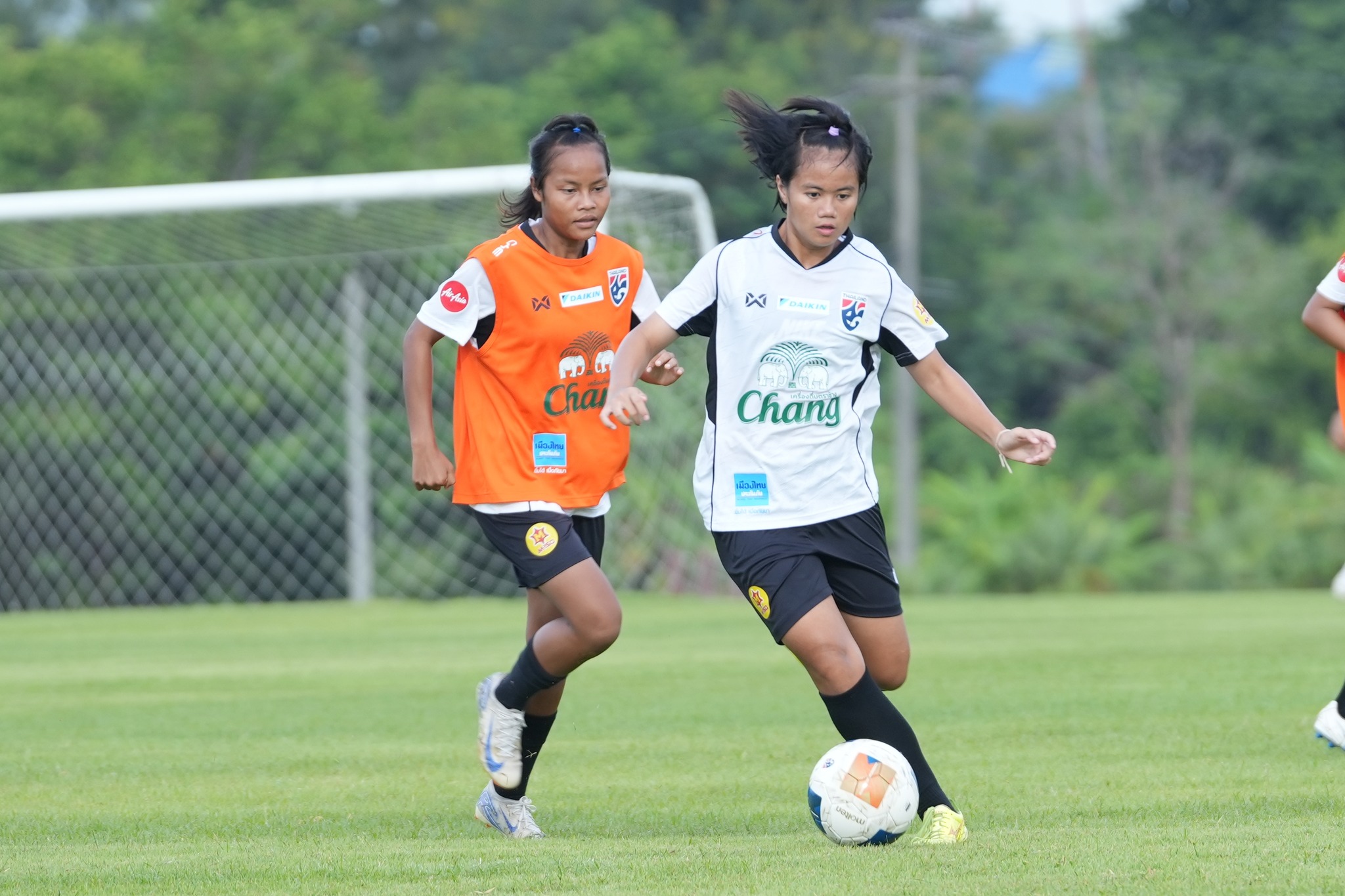 Thái Lan - Indonesia, AFF Cup nữ 2025: 'Voi chiến' thể hiện đẳng cấp? - Ảnh 1.