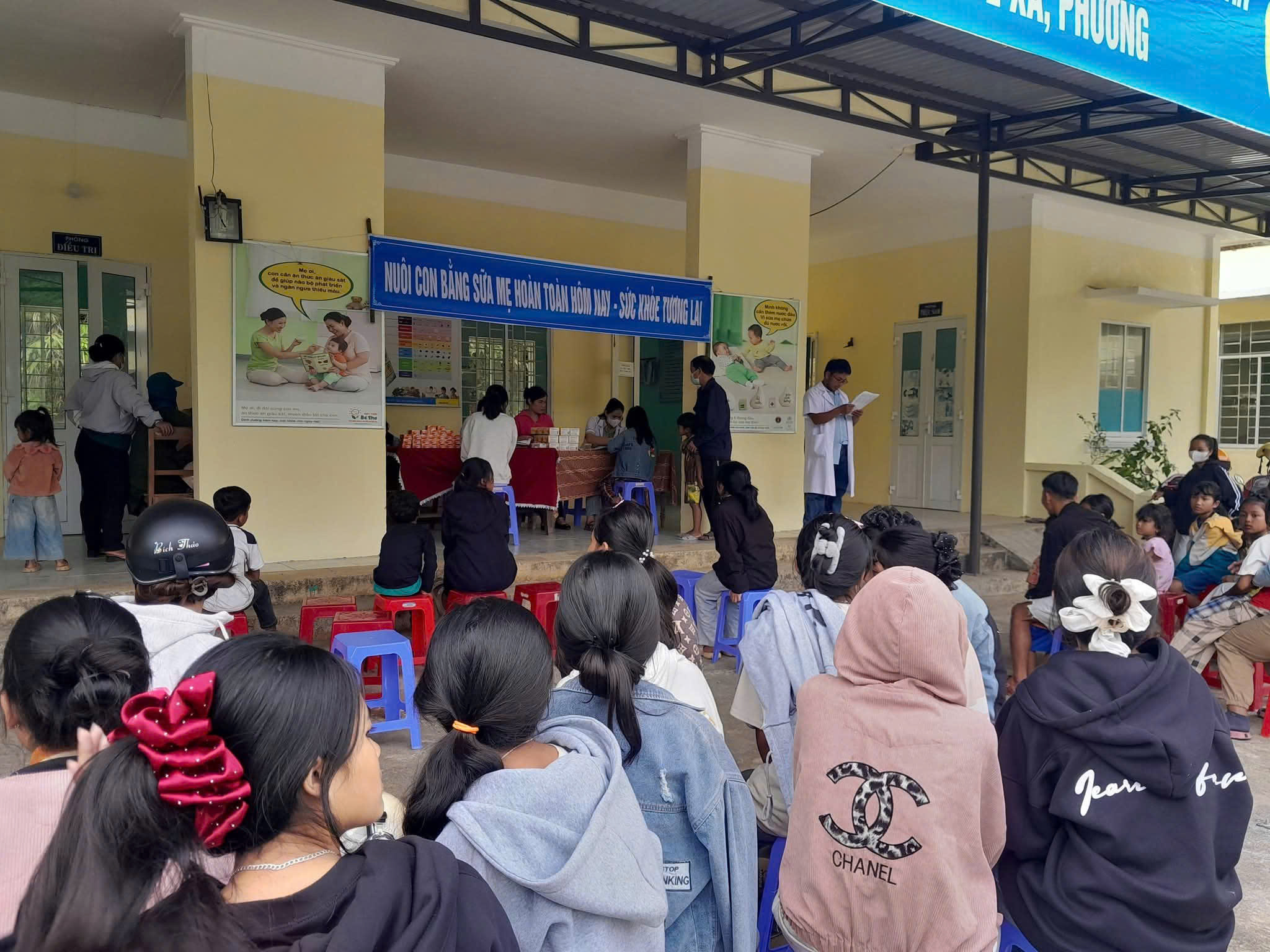 Chủ tịch UBND TP.Đà Nẵng: Khối lượng công việc tăng là cơ hội để cán bộ khẳngđịnhnănglực- Ảnh 11. Chủ tịch UBND TP.Đà Nẵng: Khối lượng công việc tăng là cơ hội để cán bộ khẳngđịnhnănglực- Ảnh 11.