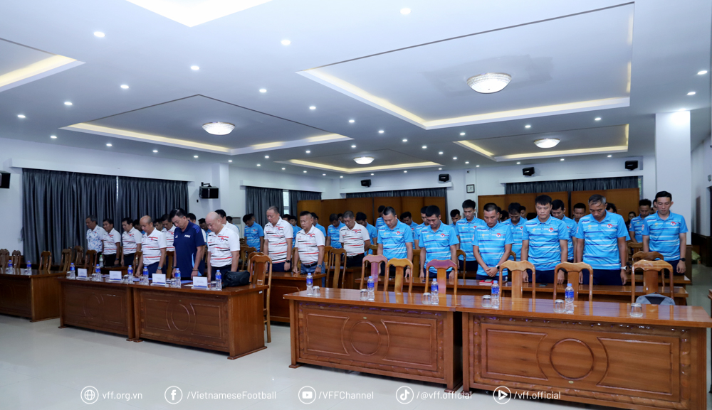 Co powiedział prezes VFF sędziom w ostatnim dniu kursu szkoleniowego, gdzie doszło do smutnego incydentu? - Zdjęcie 5. Chủ tịch VFF nói gì với các trọng tài trong ngày bế mạc lớp tập huấn vừa xảy ra chuyện buồn? - Ảnh 5.