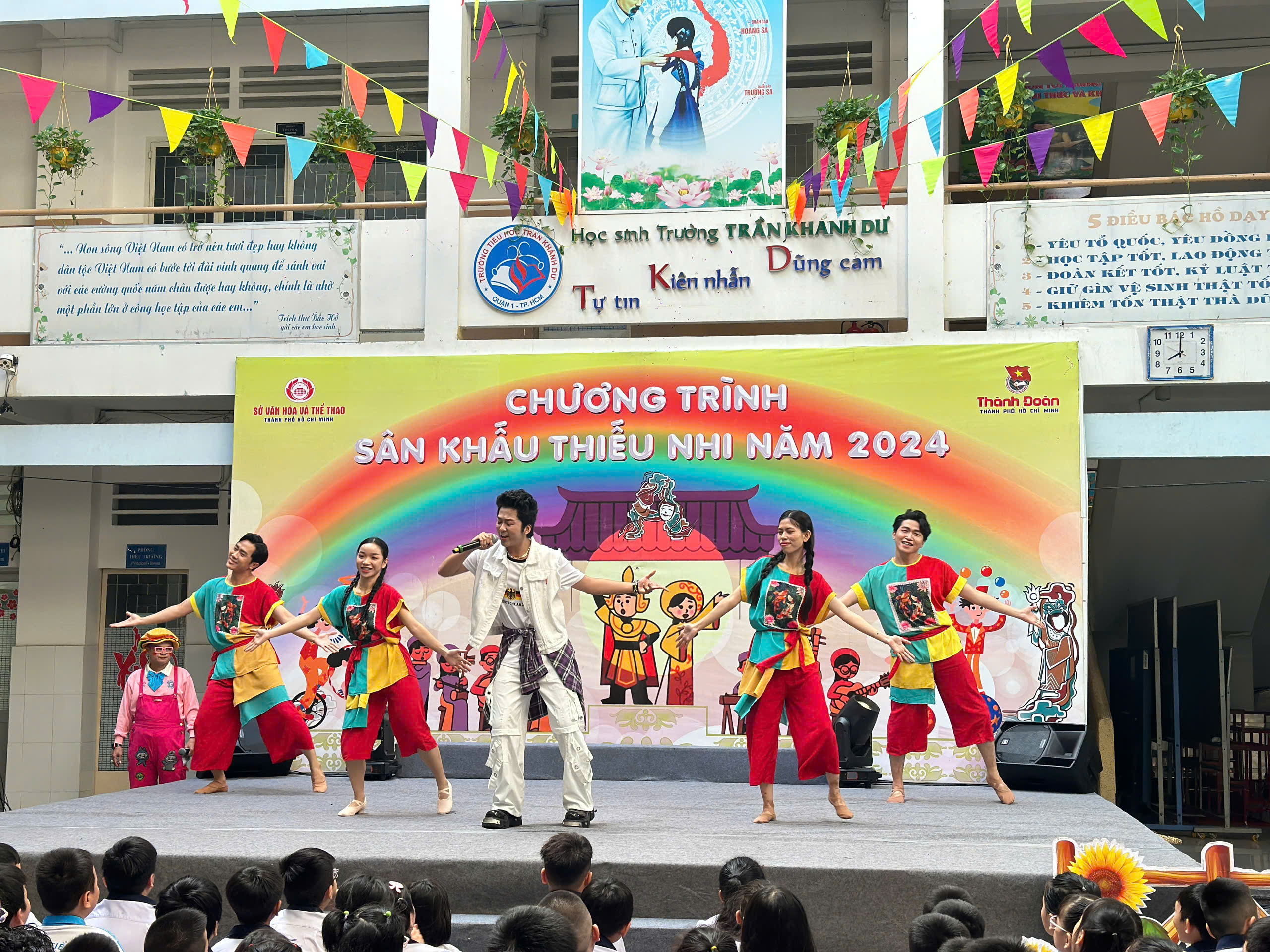 Những tiết học thú vị cùng nghệ sĩ, vận động viên - Ảnh 3.