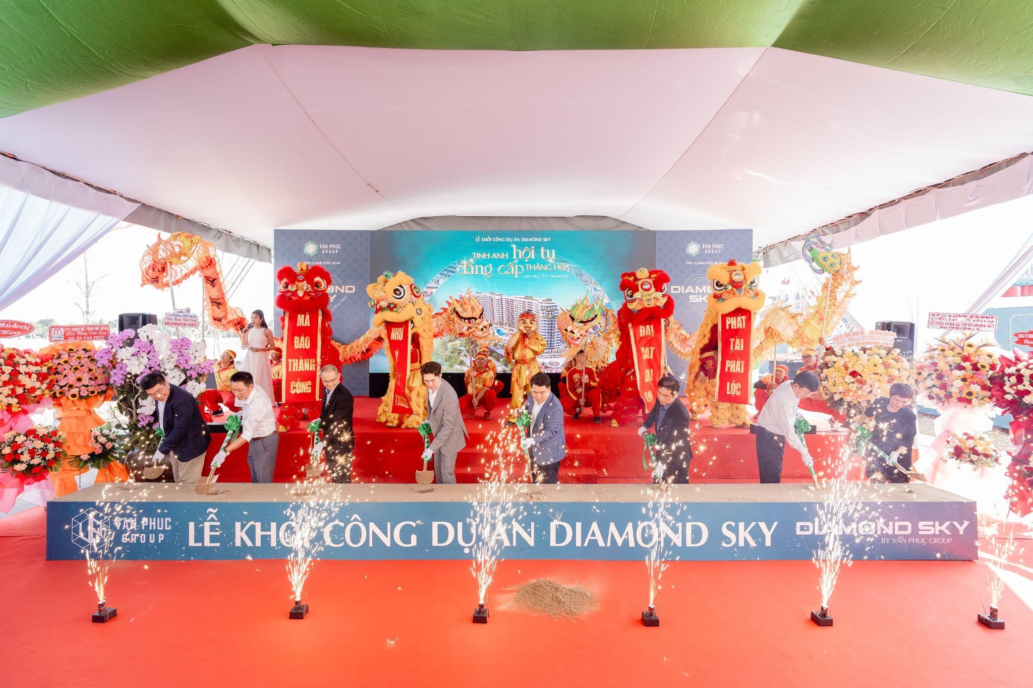 Khởi công Diamond Sky - căn hộ cao cấp và TTTM đầu tiên tại Van Phuc City- Ảnh 1. Khởi công Diamond Sky - căn hộ cao cấp và TTTM đầu tiên tại Van Phuc City- Ảnh 1.