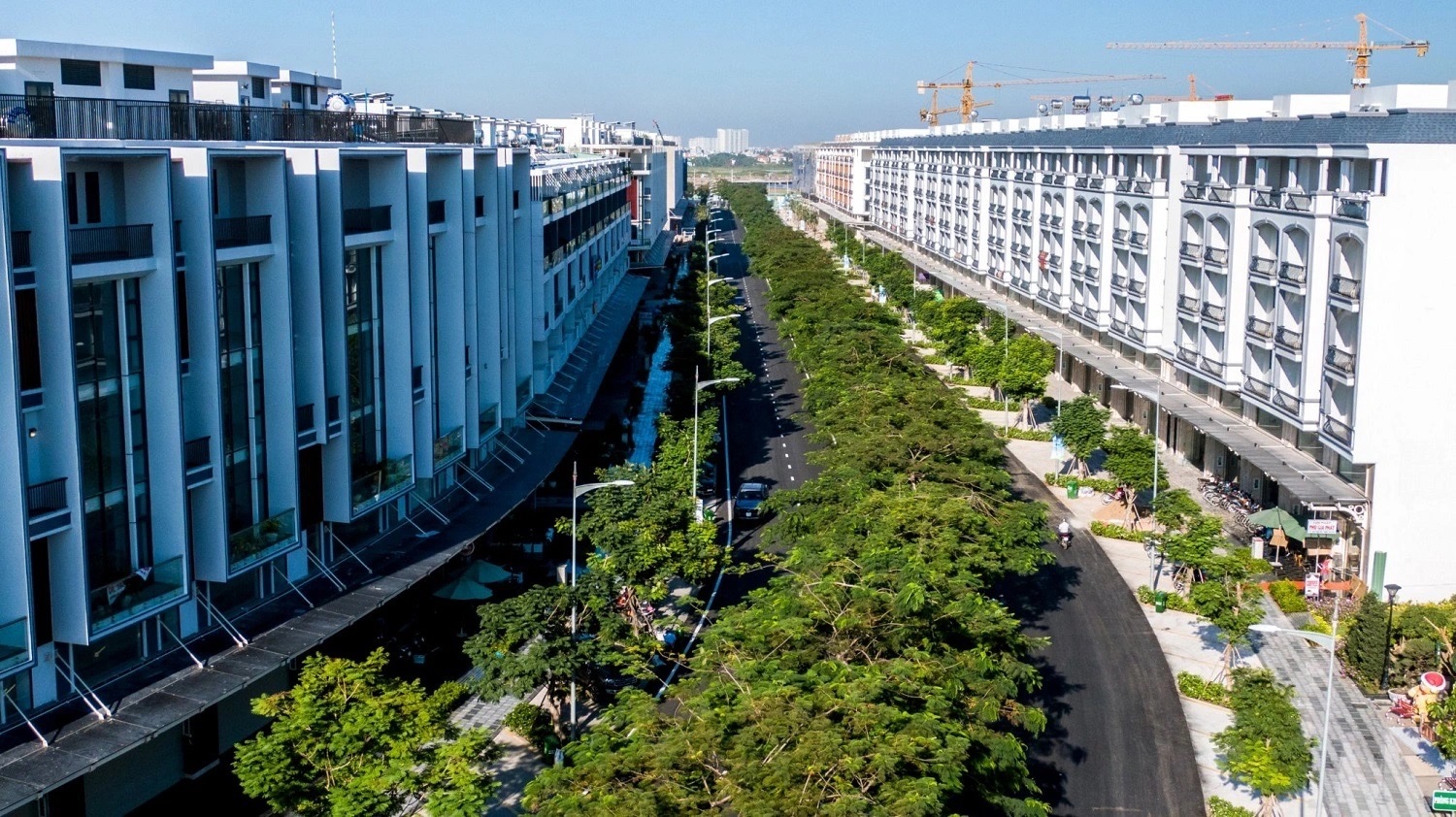 Vì sao thị trường chỉ có bất động sản cao cấp?- Ảnh 1. Vì sao thị trường chỉ có bất động sản cao cấp?- Ảnh 1.