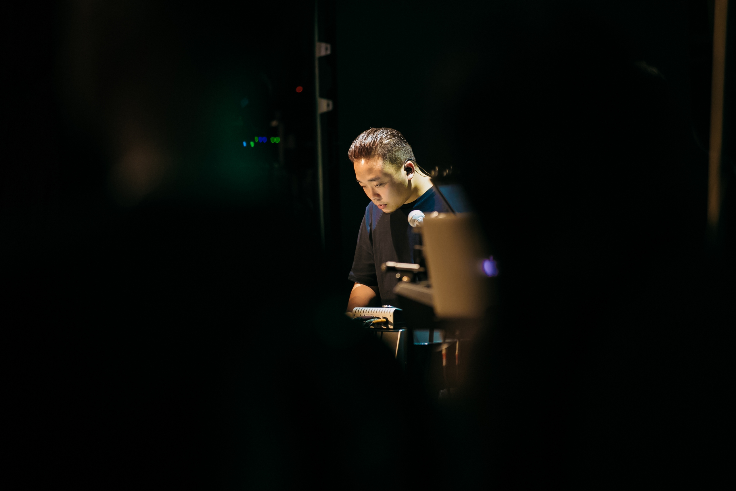 Nguyễn Hữu Vượng tiết lộ điều đặc biệt ở chương trình nghệ thuật 'Tổ quốc trong tim' - Ảnh 2.