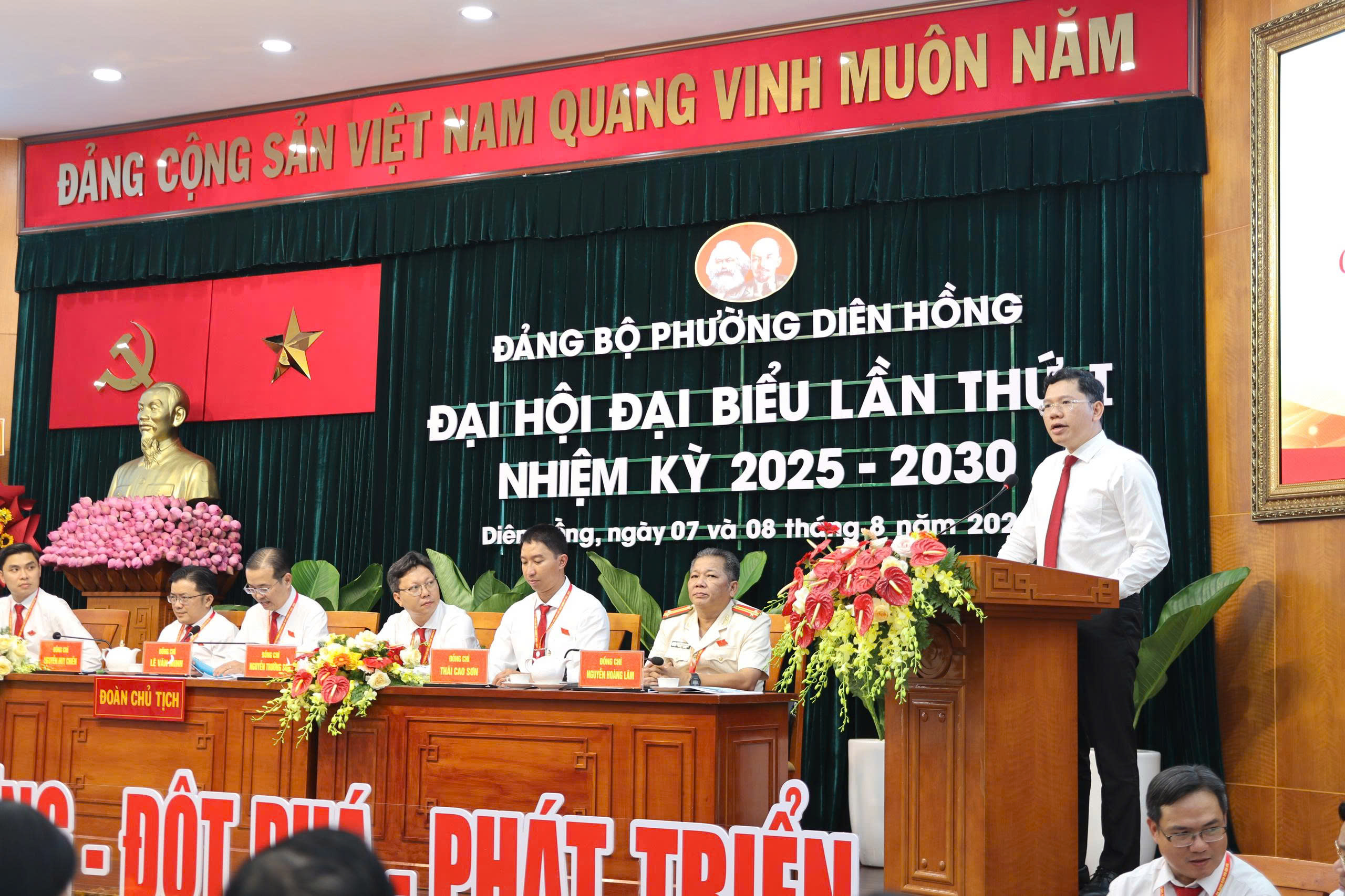 TP.HCM: Bí thư quận 10 cũ được chỉ định làm Bí thư phường Diên Hồng - Ảnh 4.