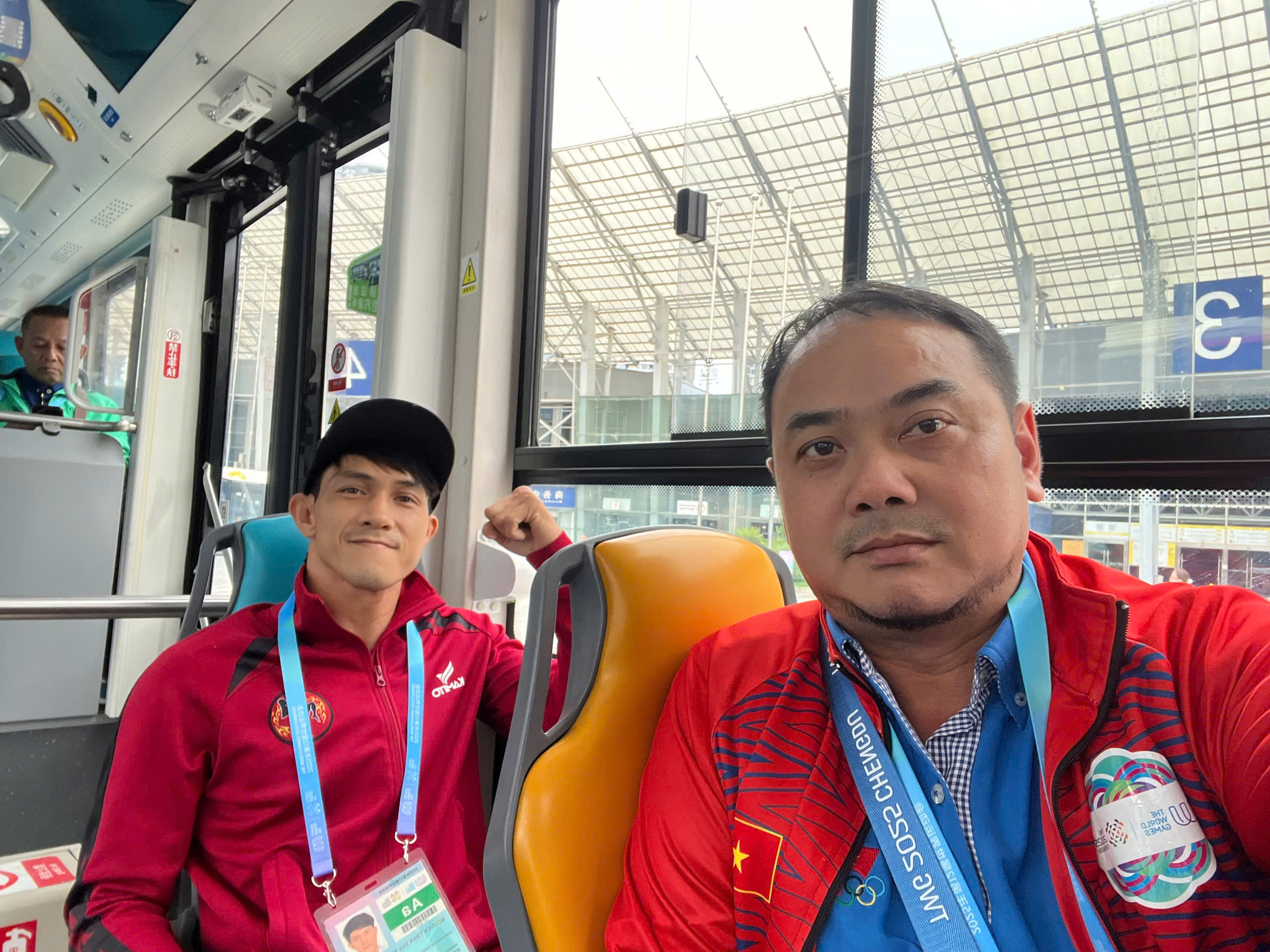 Nguyen Tran Duy Nhat kunde inte delta i finalen i World Games: Den gyllene drömmen blev inte sann - Foto 2. Nguyễn Trần Duy Nhất không thể vào chung kết World Games: Giấc mơ vàng không thành hiện thực- Ảnh 2.