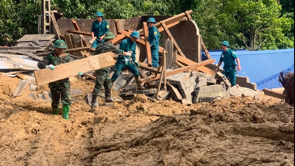Ban bố tình huống khẩn cấp về thiên tai 2 xã miền núi ở Thanh Hóa- Ảnh 3. Ban bố tình huống khẩn cấp về thiên tai 2 xã miền núi ở Thanh Hóa- Ảnh 3.