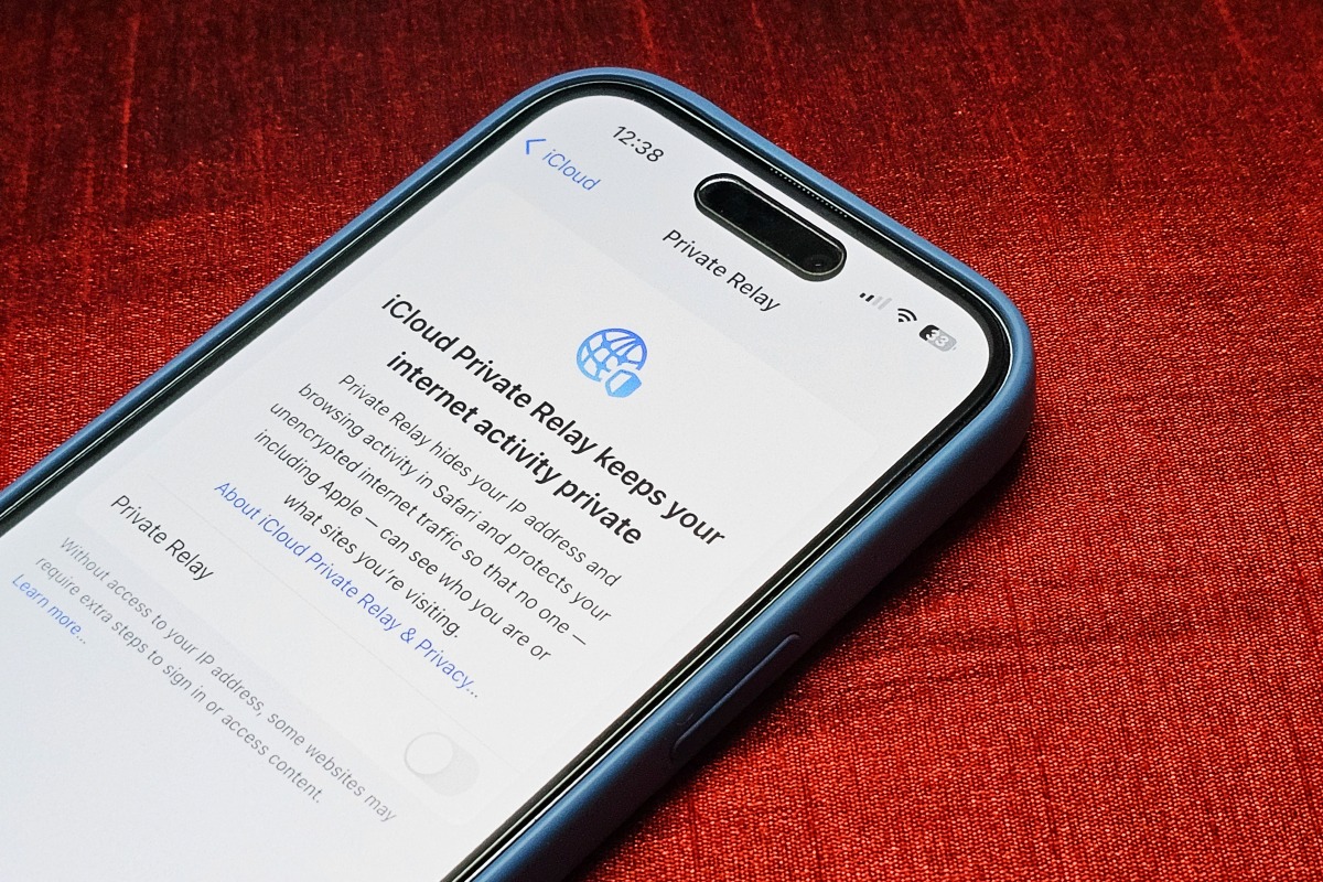 Apple bí mật 'giấu' tính năng 'VPN' miễn phí trên iPhone - Ảnh 1.