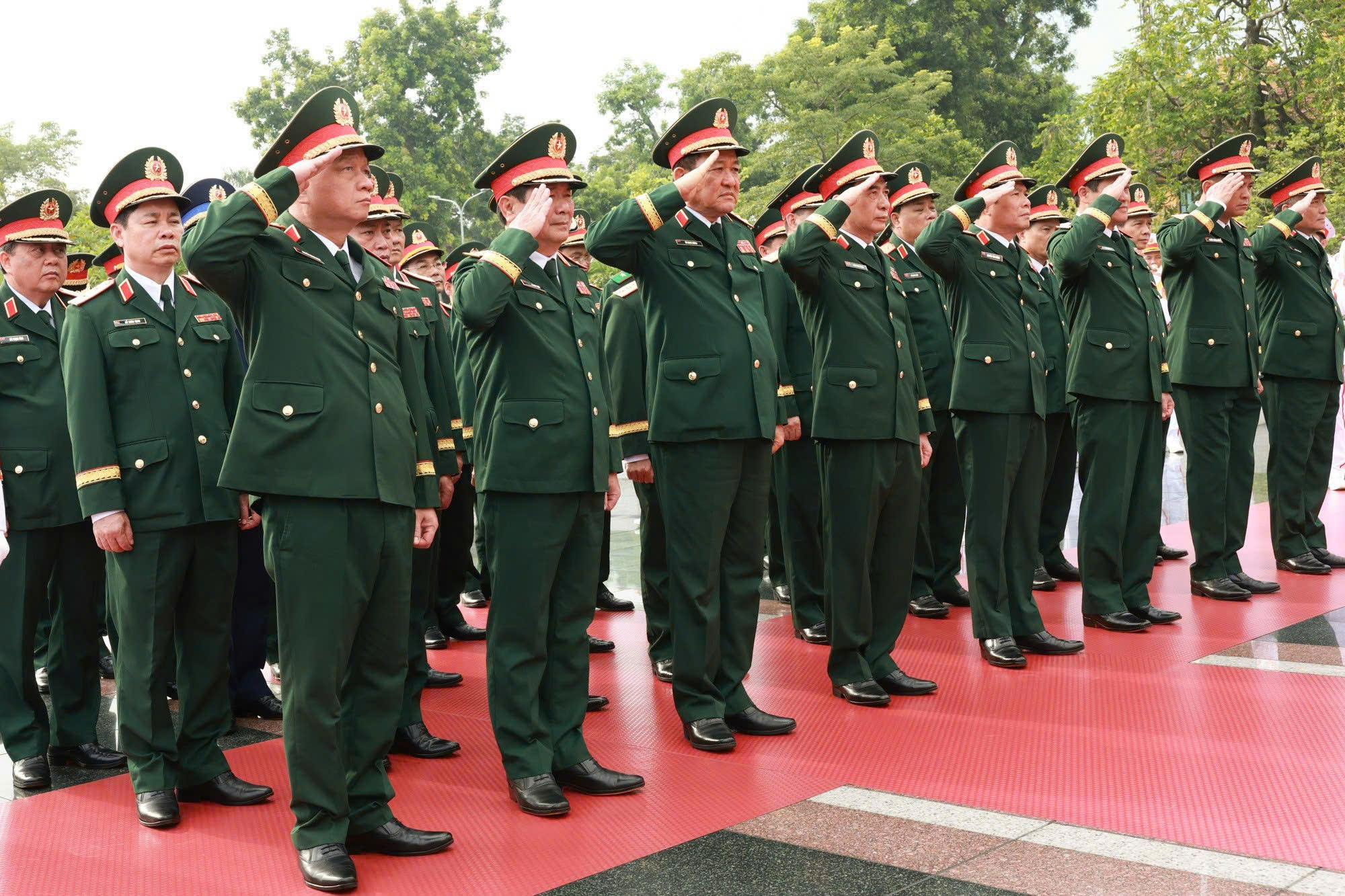 L&atilde;nh đạo Đảng, Nh&agrave; nước v&agrave;o Lăng viếng B&aacute;c nh&acirc;n 80 năm Quốc kh&aacute;nh 2.9 - Ảnh 12.