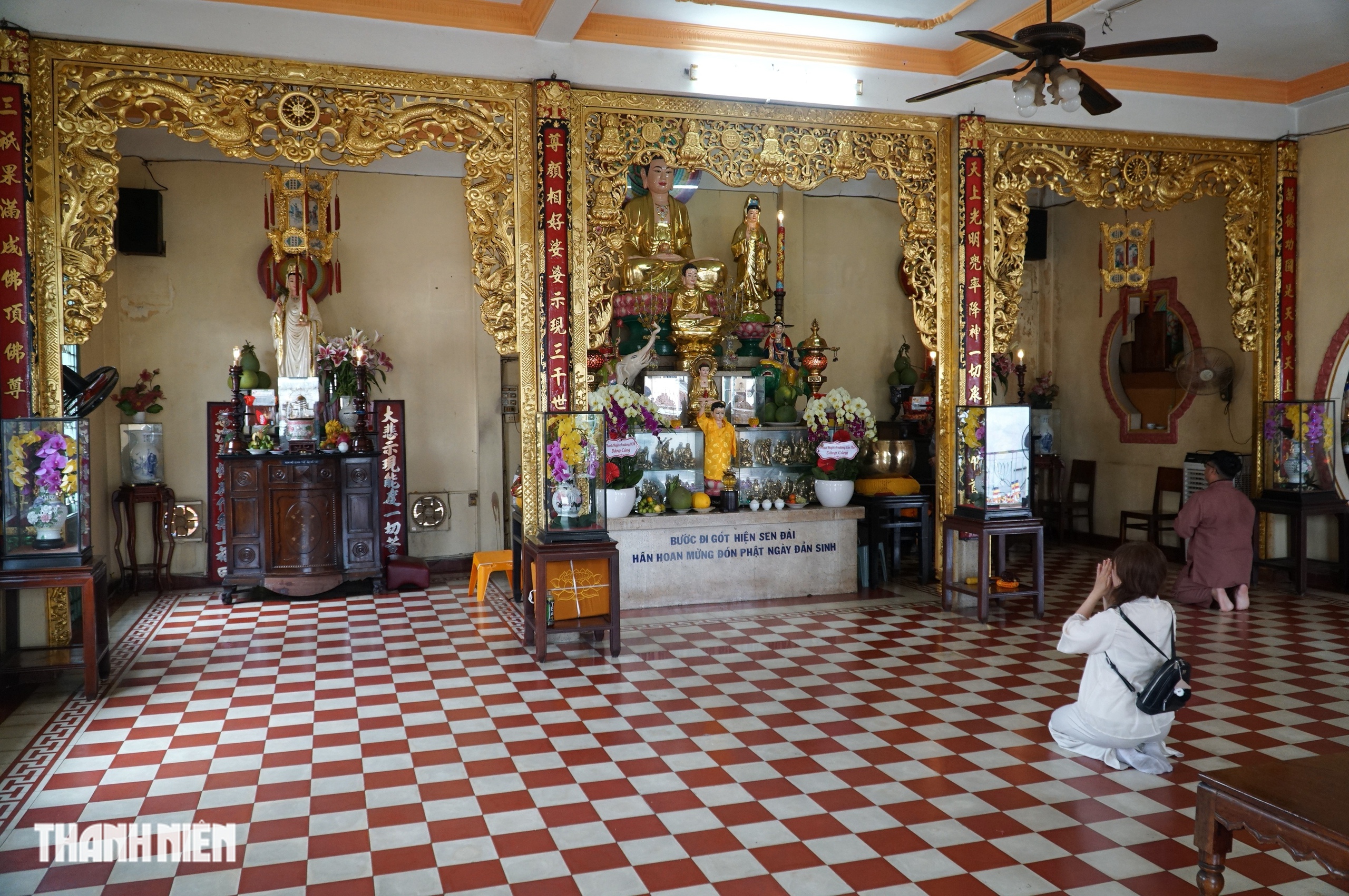 Di tích chùa Thiên Tôn ở An Đông với hầm bí mật kháng chiến đặc sắc - Ảnh 7. Di tích chùa Thiên Tôn ở An Đông với hầm bí mật kháng chiến đặc sắc - Ảnh 7.