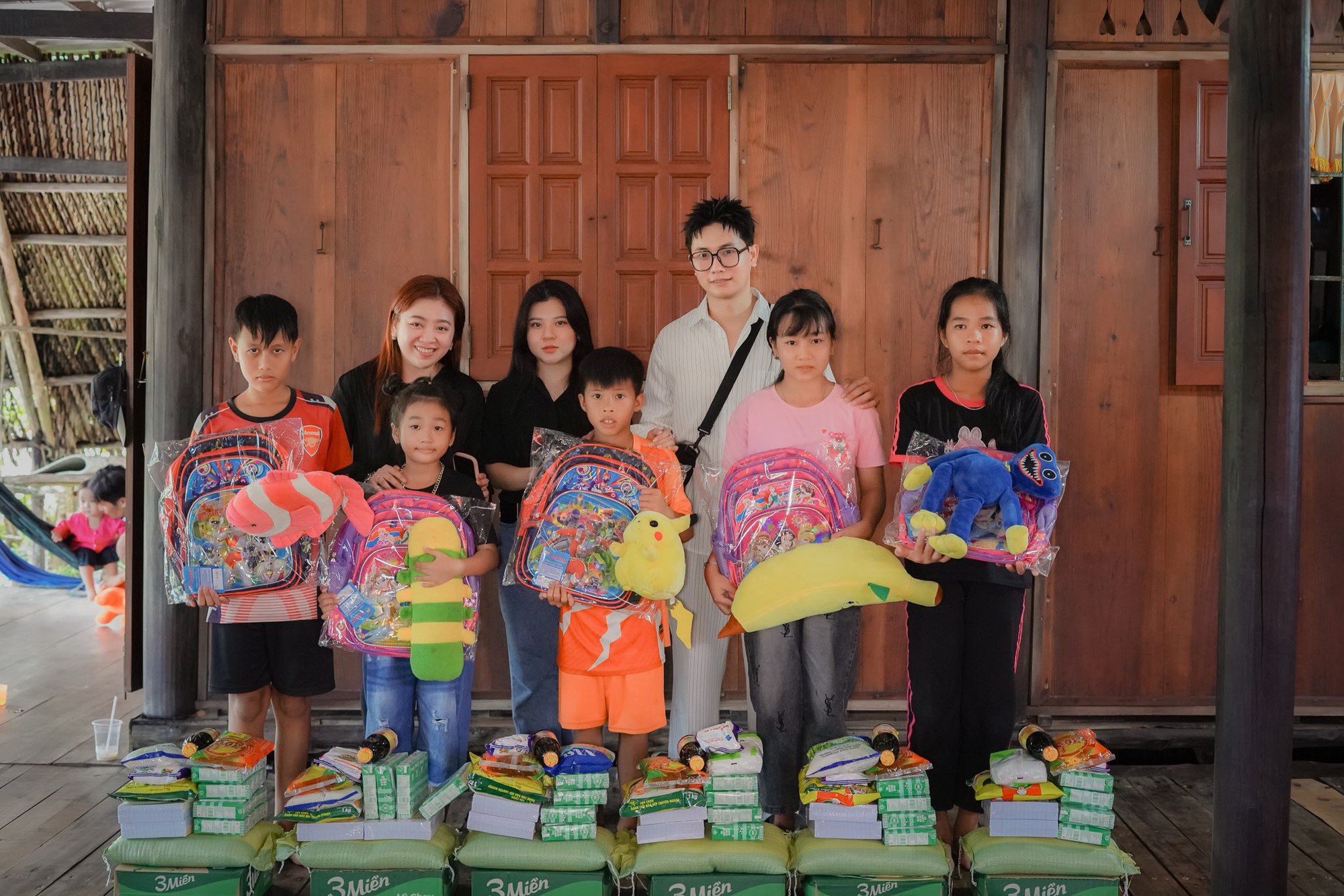 - Ảnh 2. - Ảnh 2.