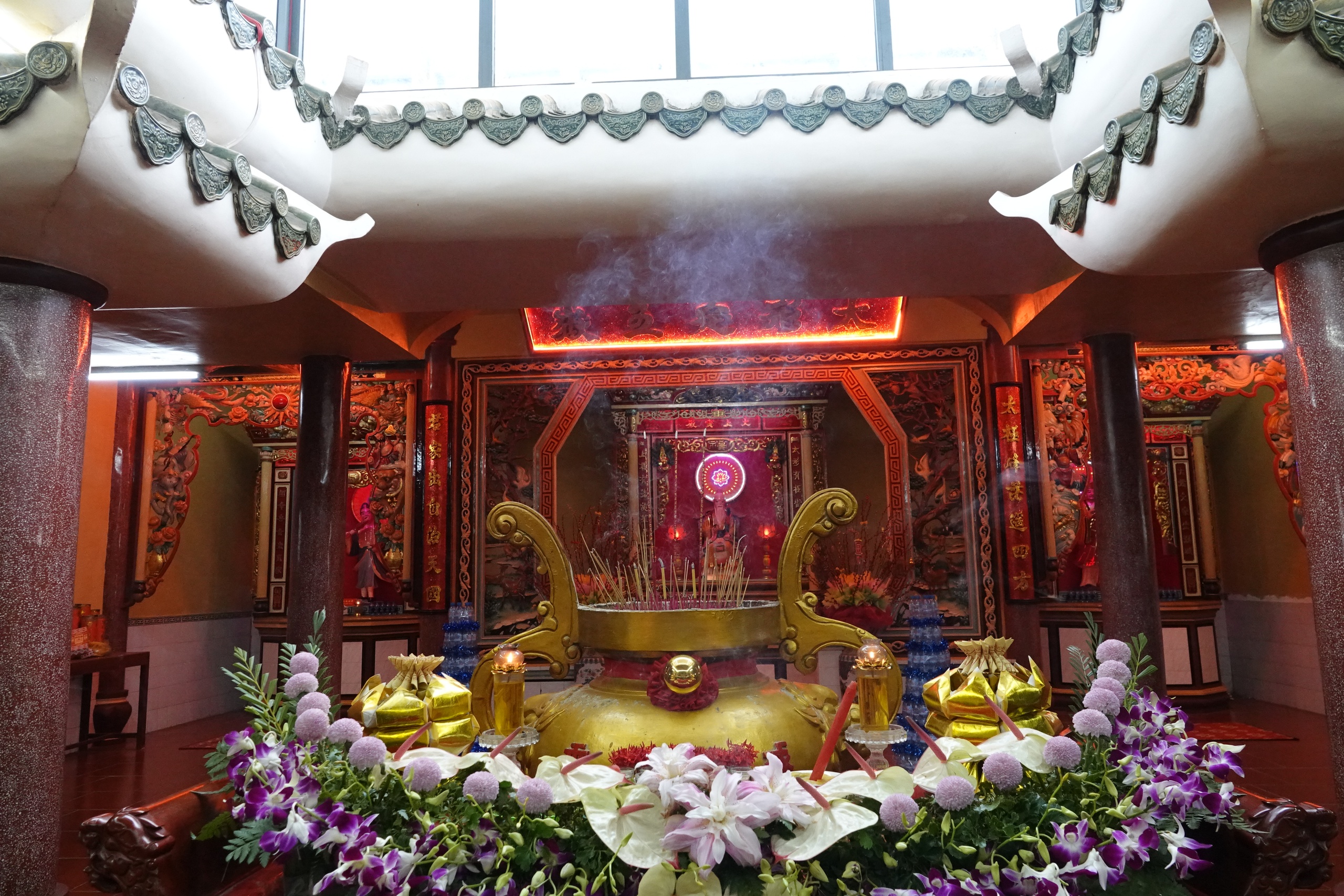 Ngôi chùa có kiến trúc 'trùng thiềm điệp ốc' độc đáo ở miền Tây - Ảnh 9.