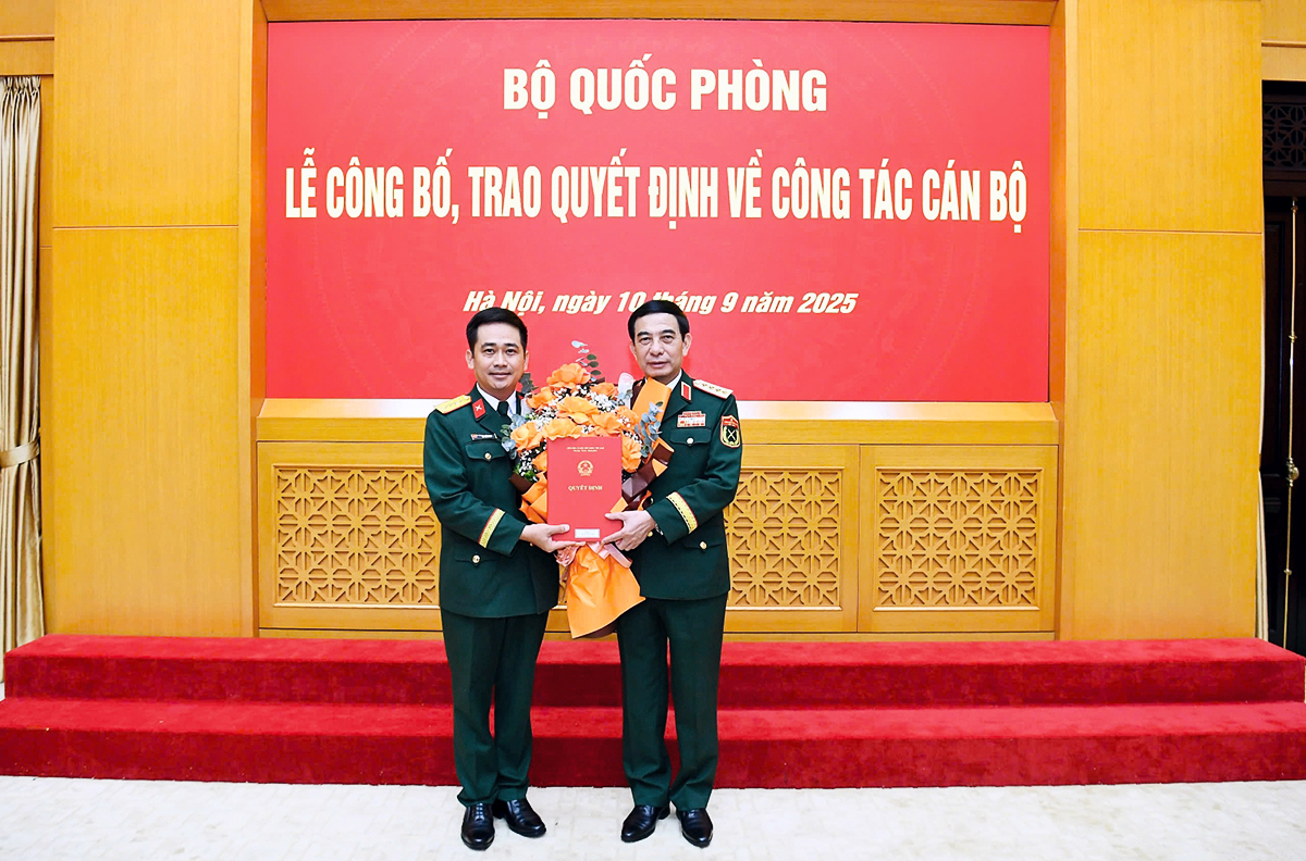 TẬP ĐOÀN VIETTEL CÓ THÊM 2 PHÓ TỔNG GIÁM ĐỐC - Ảnh 3.