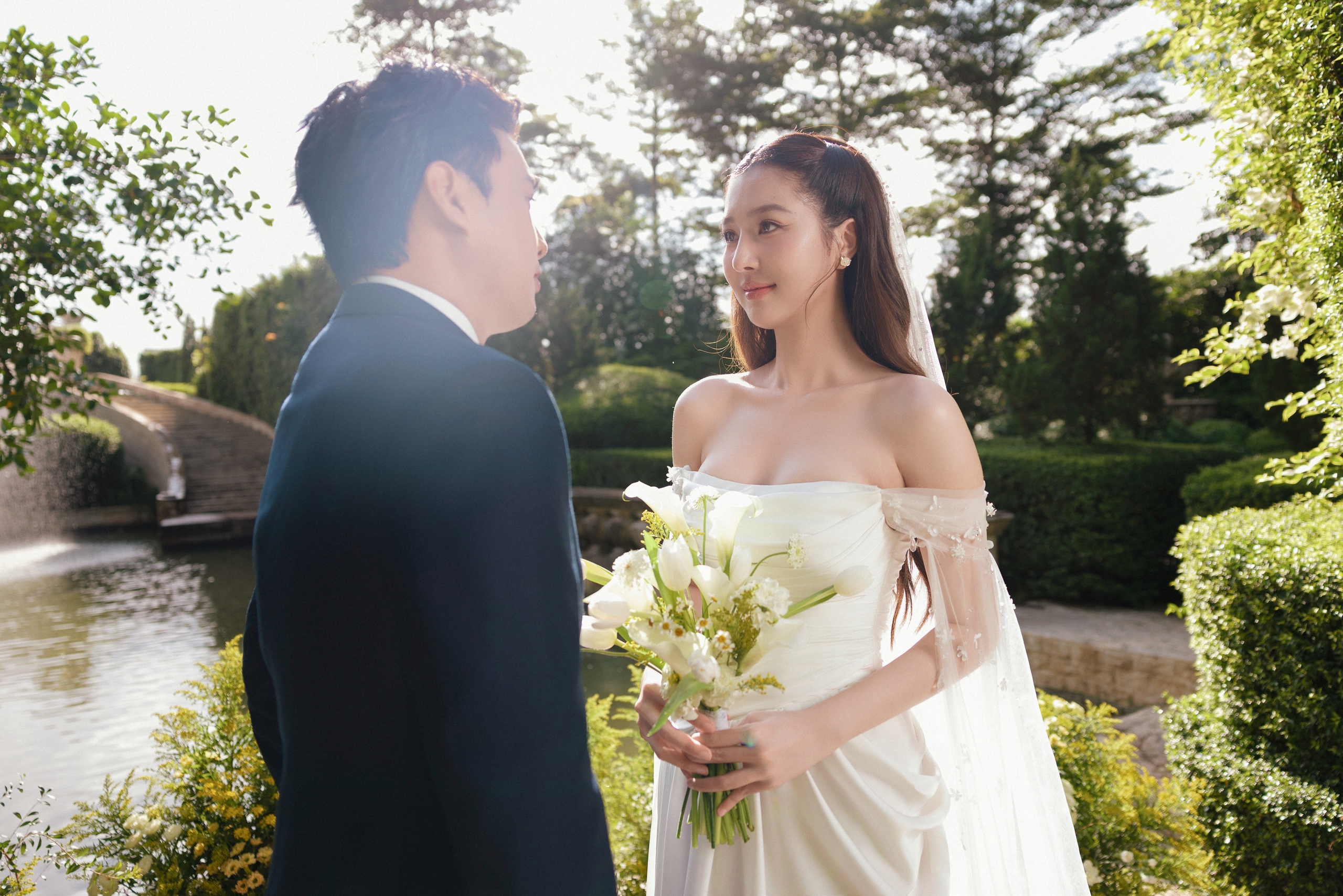 Hồ Quang Hiếu và Tuệ Như: Bộ ảnh cưới lãng mạn trước thềm hôn lễ - Ảnh 10.