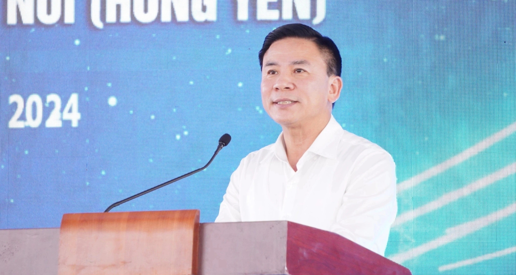 Tạm hoãn xuất cảnh nguyên Bí thư Tỉnh ủy Thanh Hóa Đỗ Trọng Hưng - Ảnh 1.