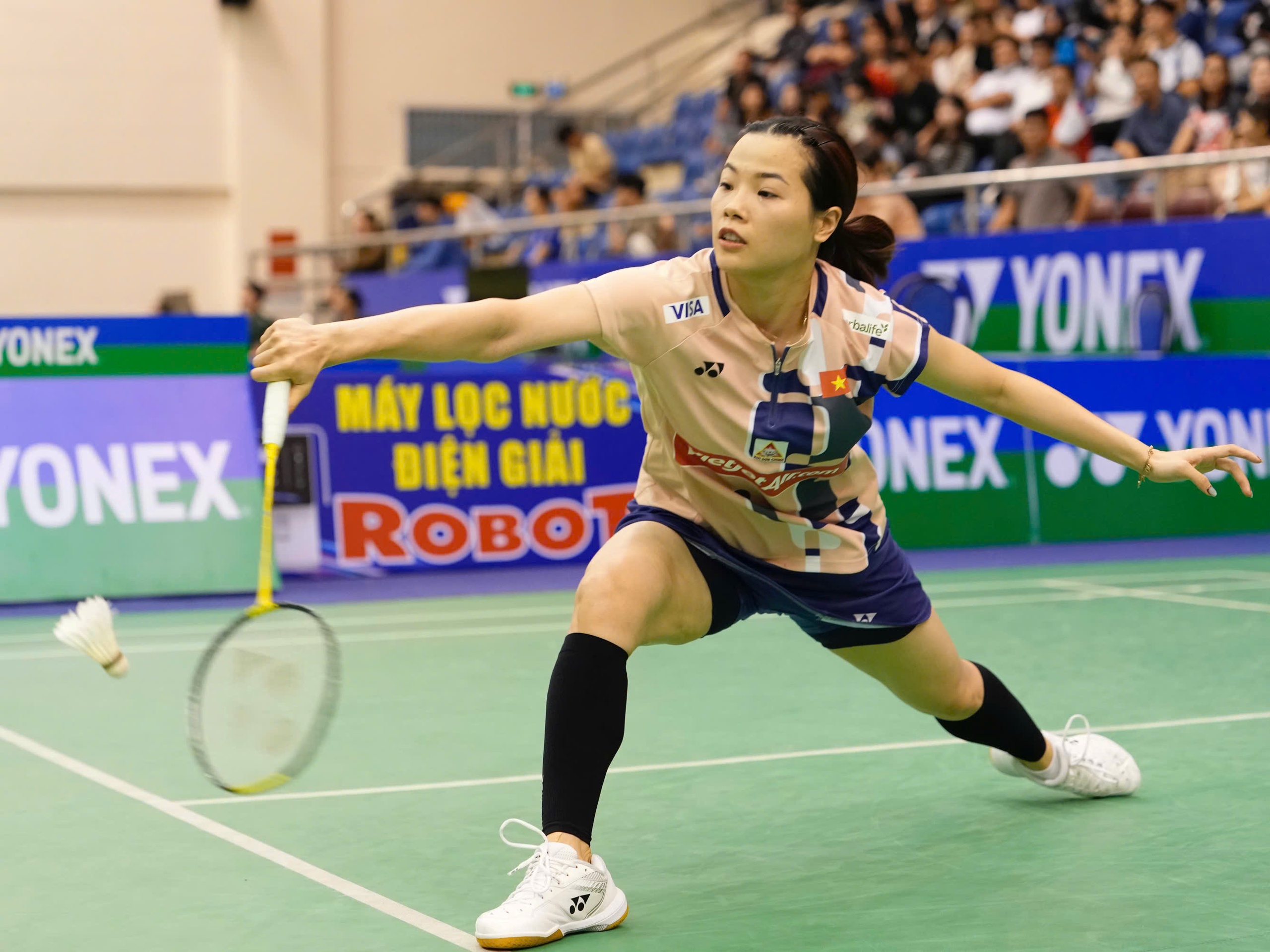 Nguyen Thuy Linh 2025 ویتنام اوپن بیڈمنٹن ٹورنامنٹ کے فائنل میں داخل ہوئے - تصویر 3۔ Nguyễn Thùy Linh vào chung kết giải cầu lông Việt Nam mở rộng 2025- Ảnh 3.