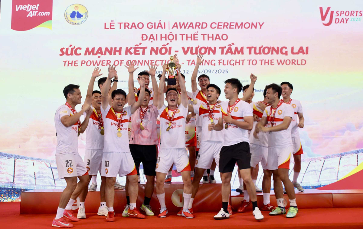 Khoảnh khắc đáng nhớ của các ‘chiến binh bầu trời’ tại Vietjet Sports Day 2025 - Ảnh 11.
