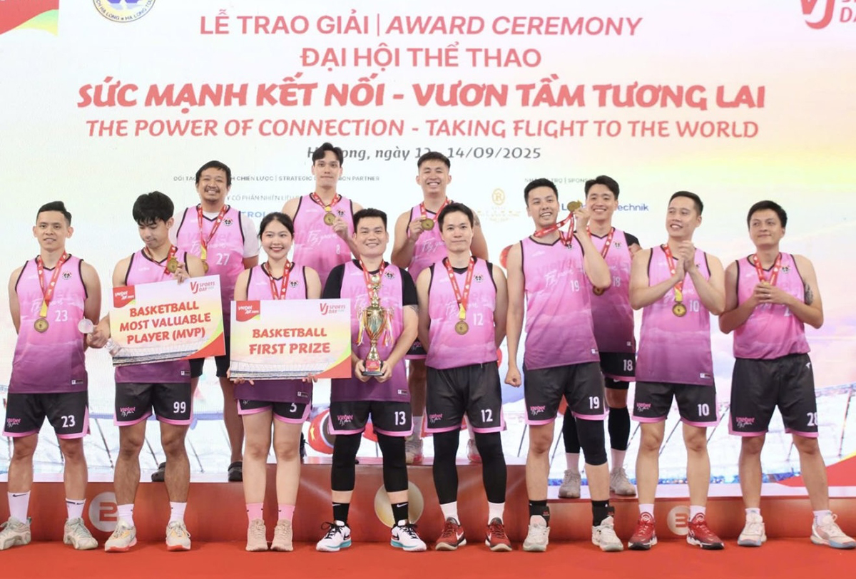 Khoảnh khắc đáng nhớ của các ‘chiến binh bầu trời’ tại Vietjet Sports Day 2025 - Ảnh 12.