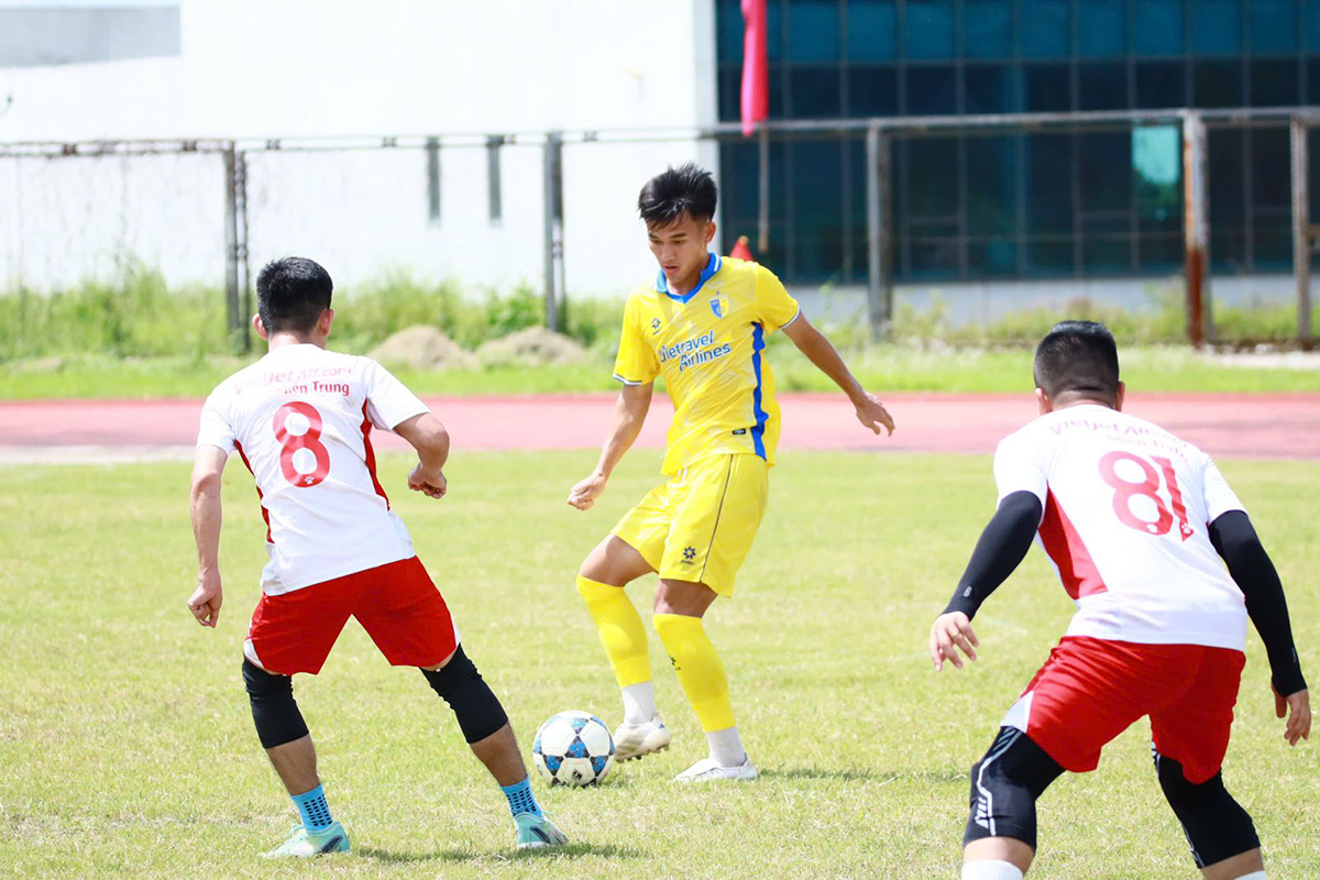 Khoảnh khắc đáng nhớ của các ‘chiến binh bầu trời’ tại Vietjet Sports Day 2025 - Ảnh 3.