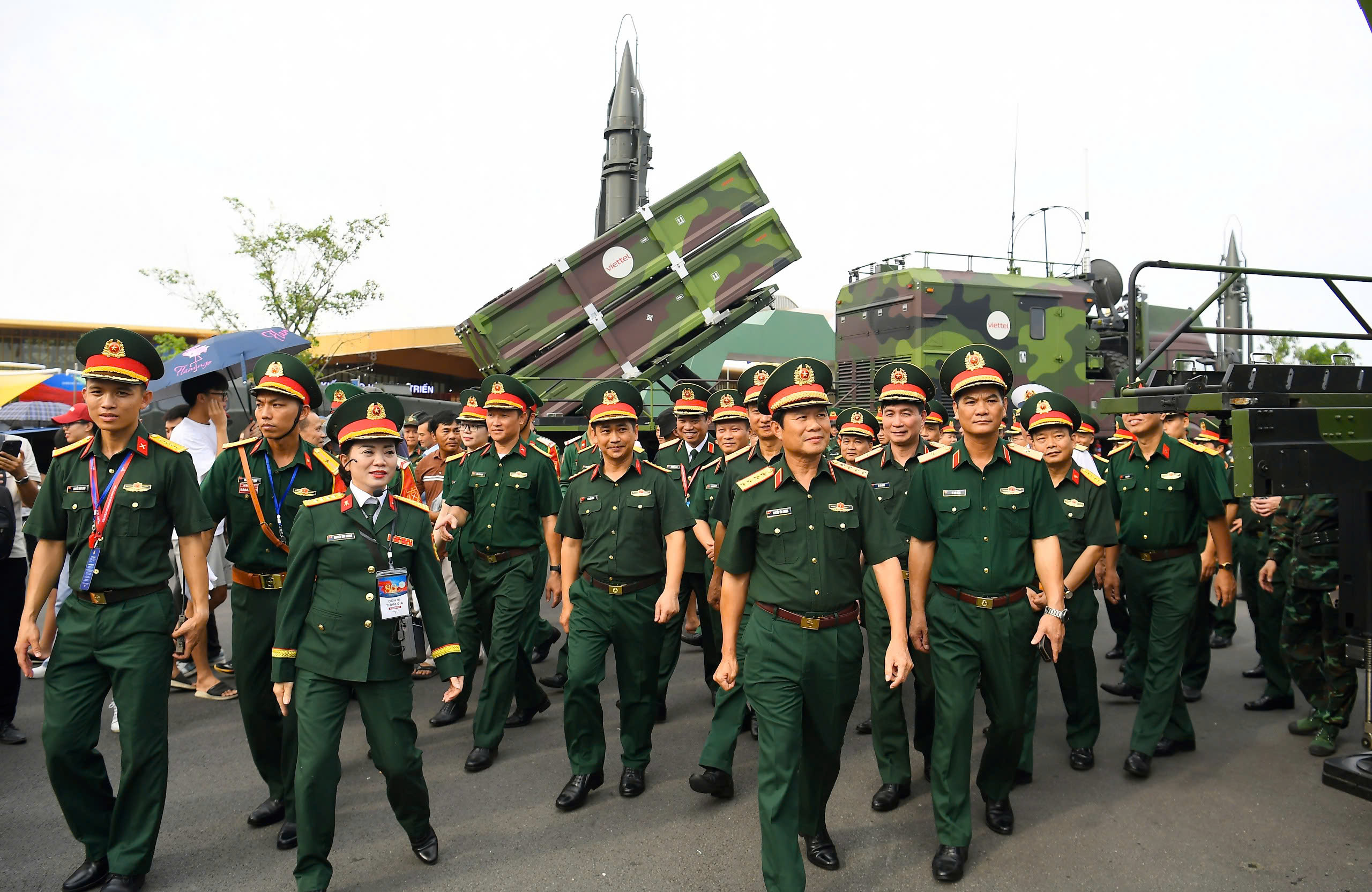 Sức mạnh 2 loại khí tài 'Made in Vietnam' được đại tướng Nguyễn Tân Cương giới thiệu- Ảnh 1.