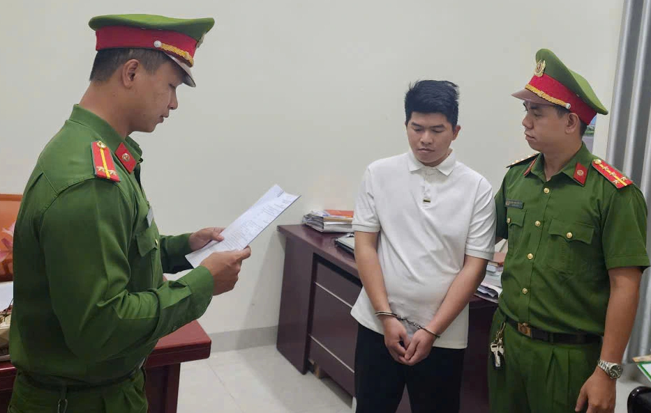 Mất tiền vì mua chim cảnh trên mạng, nhiều người sập bẫy lừa đảo từ Facebook ảo- Ảnh 1. Mất tiền vì mua chim cảnh trên mạng, nhiều người sập bẫy lừa đảo từ Facebook ảo- Ảnh 1.