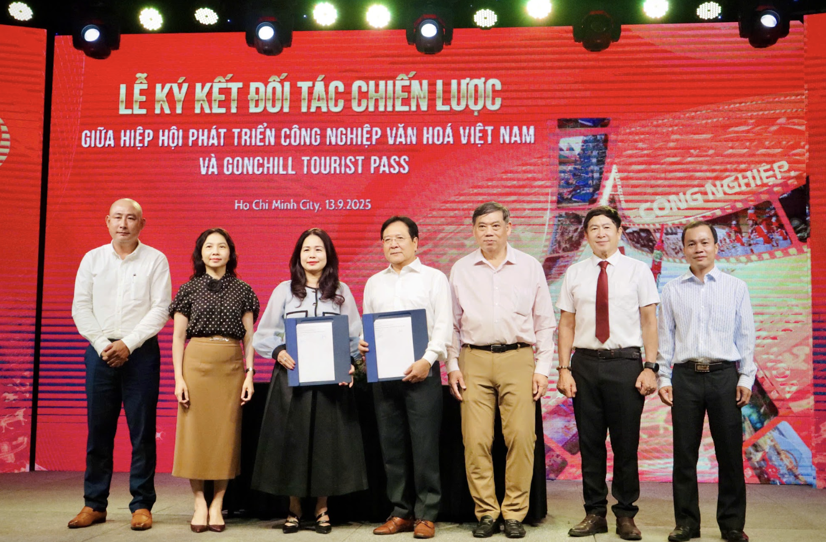 Ra mắt thẻ du lịch số GoNChill thúc đẩy chuyển đổi số ngành du lịch - Ảnh 1.