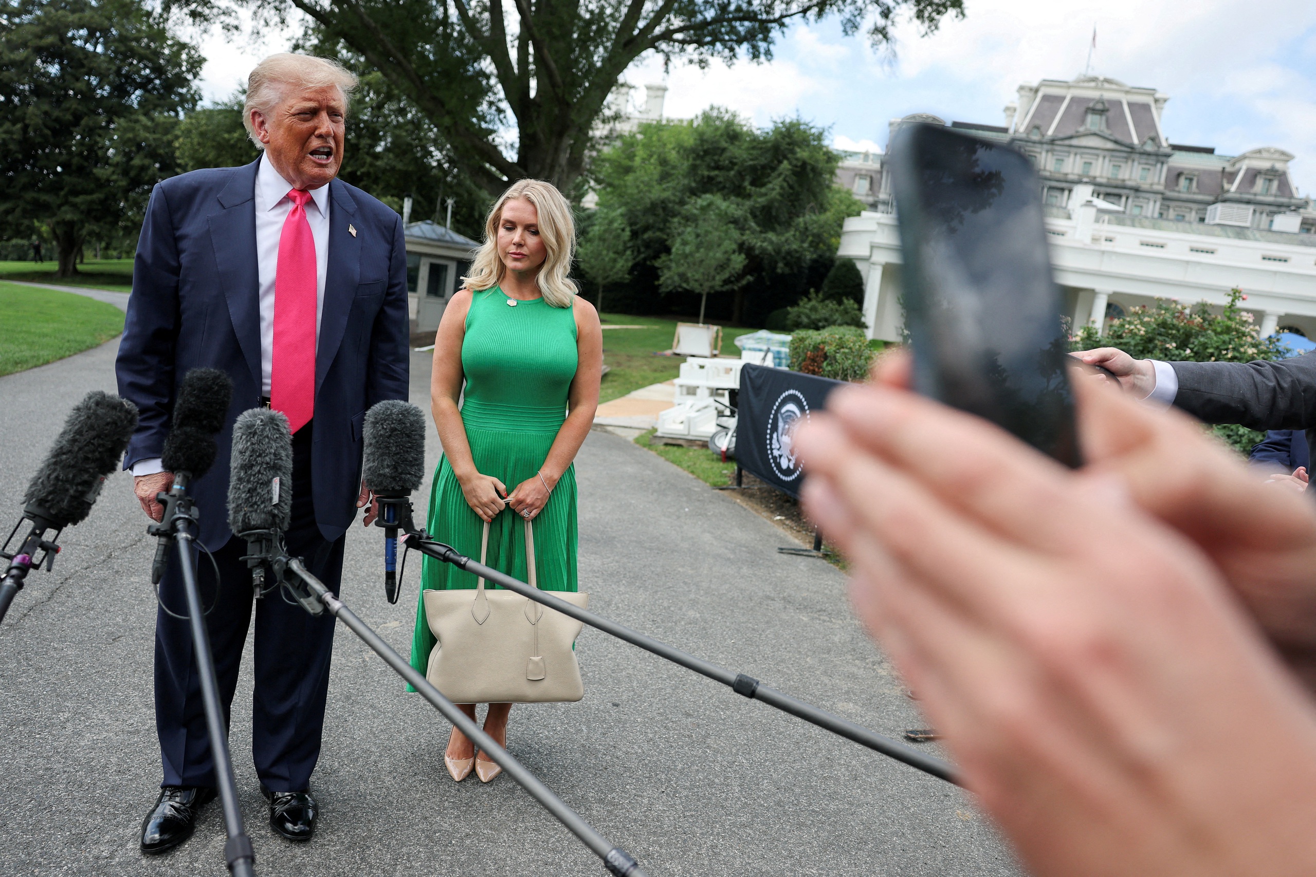 Tổng thống Trump ra 'tối hậu …