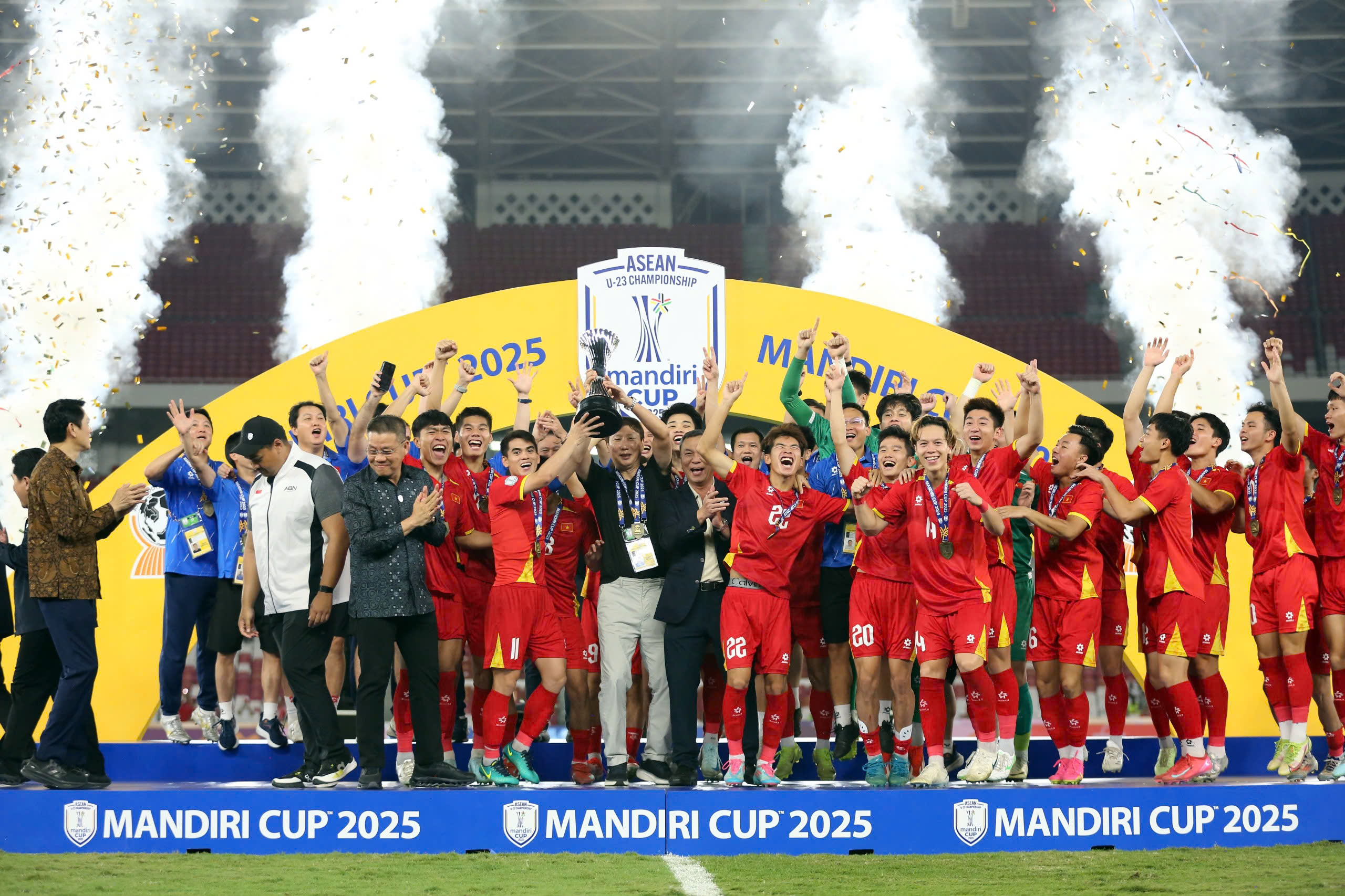 U.23 Việt Nam Chinh Phục HCV SEA Games 33: Tại Sao Không? - Ảnh 2.