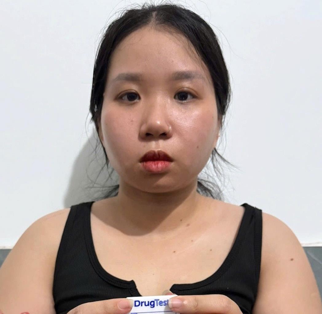 Đà Nẵng: Đôi tình nhân biến phòng trọ thành điểm tập kết ma túy - Ảnh 2. Đà Nẵng: Đôi tình nhân biến phòng trọ thành điểm tập kết ma túy - Ảnh 2.
