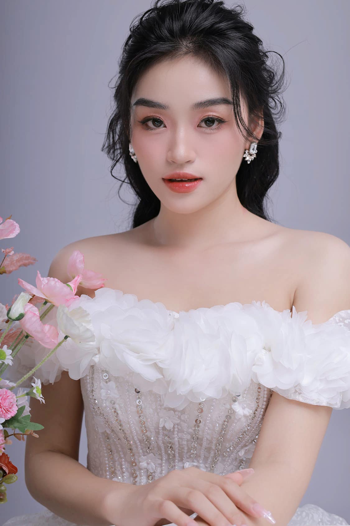 Nhan sắc đời thường của cô gái đăng quang Miss Grand Vietnam 2025 - Ảnh 11.