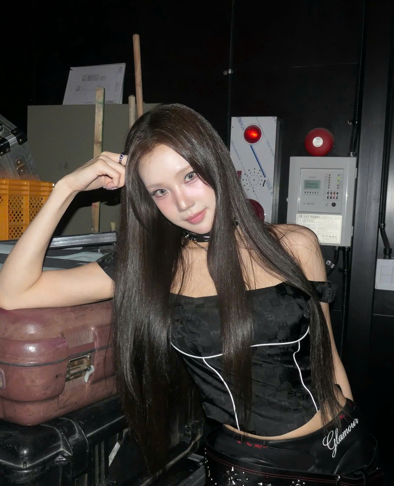 Nữ thần tượng xấu nhất Kpop gây bất ngờ với diện mạo mới - Ảnh 4.